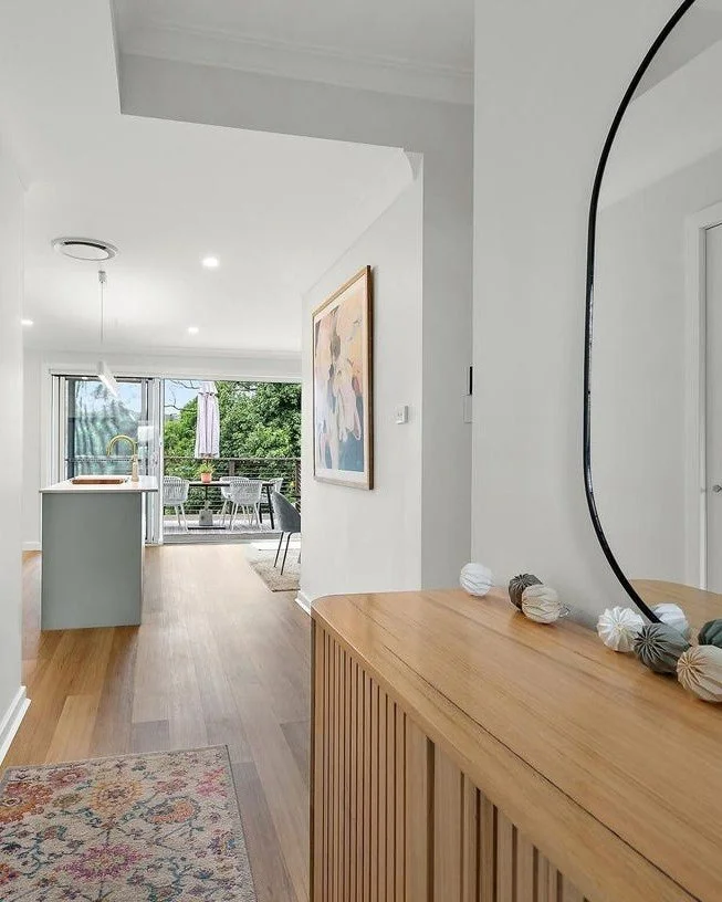 You shouldn&rsquo;t have to think about how to move through your home.

You shouldn&rsquo;t be weaving through the dining room to reach the kitchen, cutting across the living room to get outside, or following a series of rabbit holes just to get from