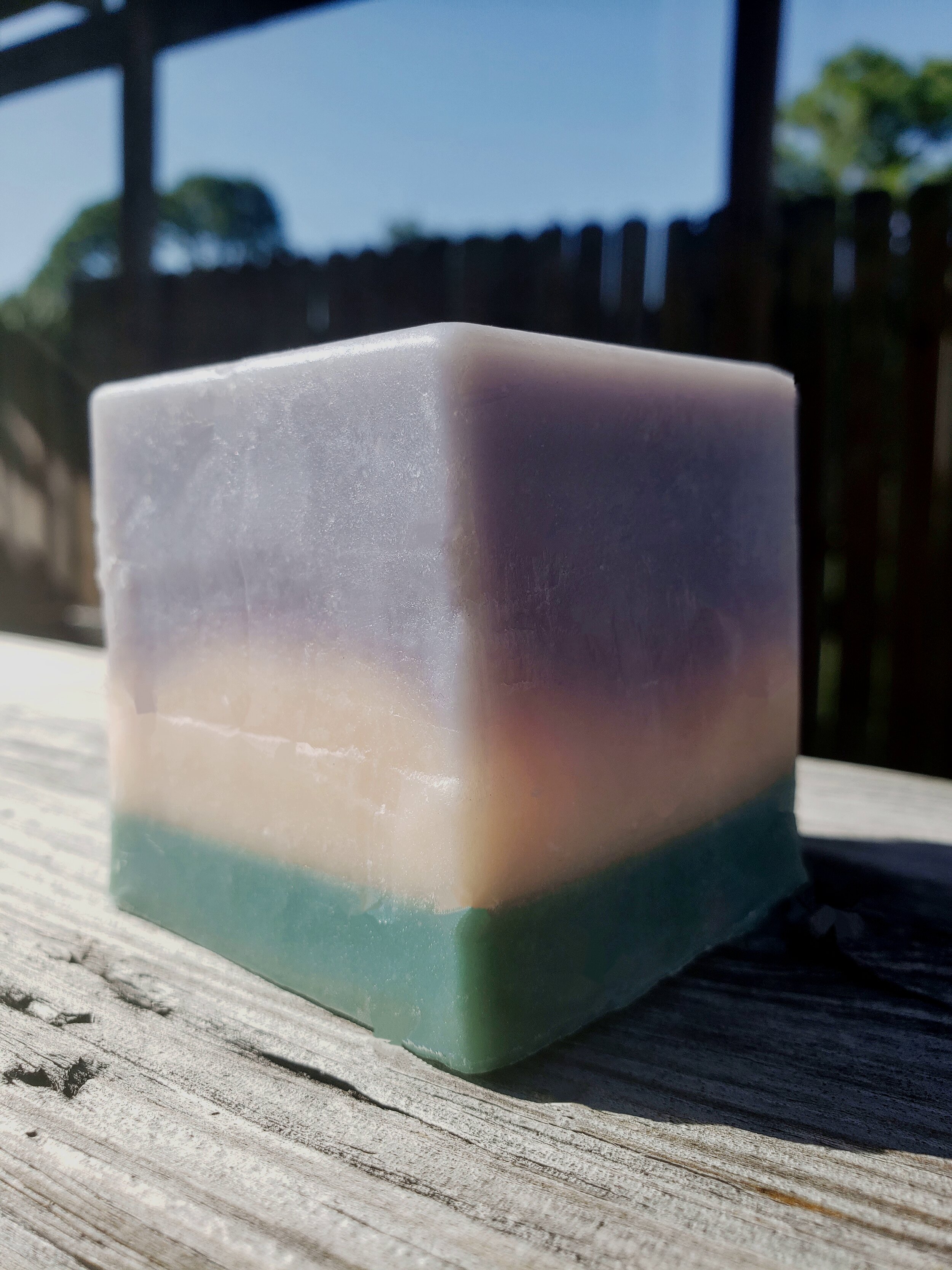 Unicorn_Soap_1_retouched.jpg