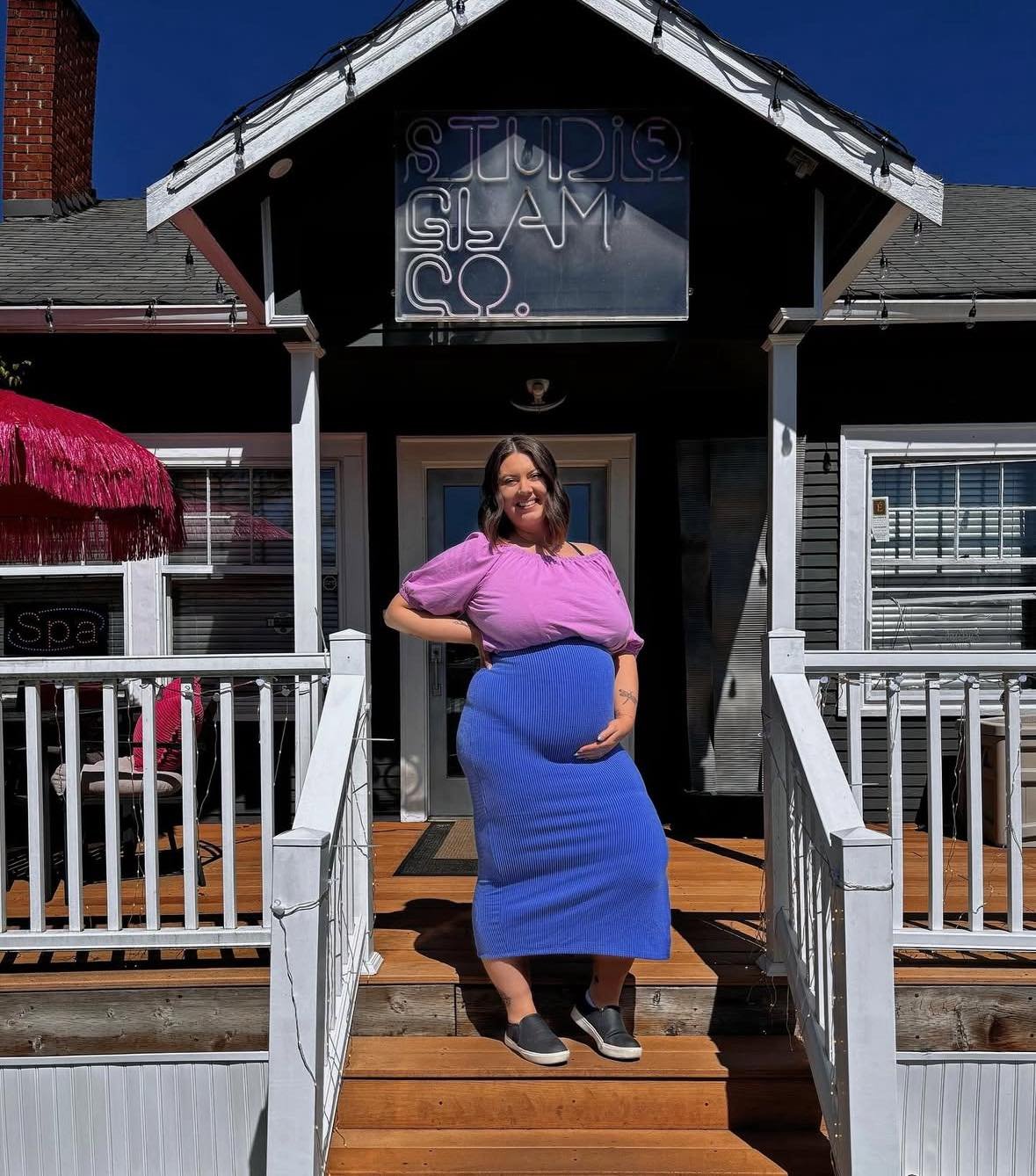 Kylee has 8 weeks left till she&rsquo;s on maternity leave! Her books are filling up fast! Make sure you schedule now to reserve your time before she takes her leave 🥲🤍