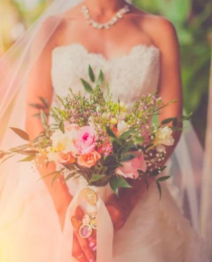 ✨ Your special day deserves nothing but the best! At Studio 5 Glam Co, we understand that every bride dreams of looking absolutely perfect on her wedding day. 

Our expert bridal team is here to create your dream bridal look with our comprehensive be