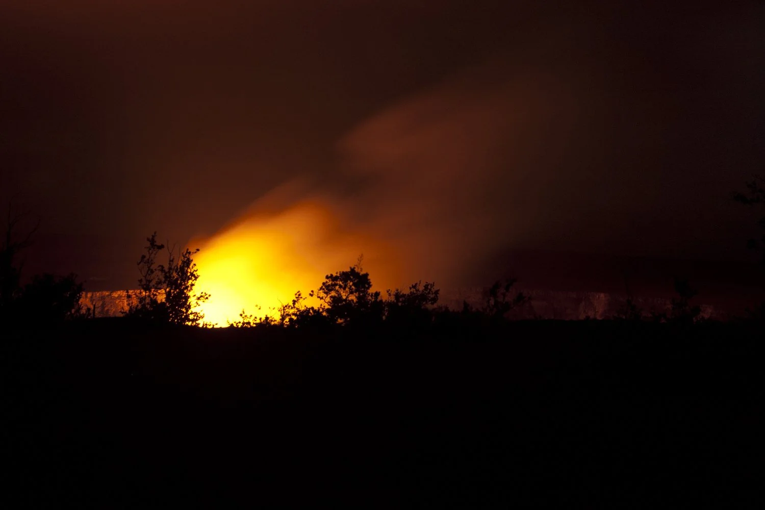 copyright molly wagoner_Kilauea Caldera - Erupting.jpg