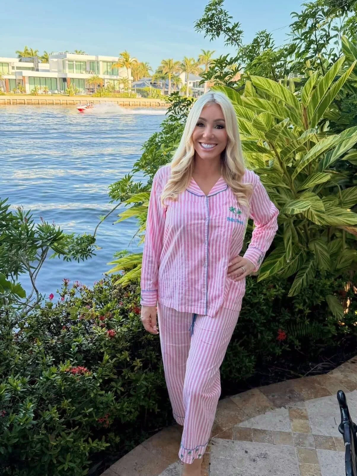 @rosalynyellin Members Only Palm Beach star @netflix ✨🌴 Pretty in pink 🎀 Wearing the  @ellaalden_ Palm Beach Set &mdash; where comfort meets purpose. 💗 Benefiting @greyteamhq and supporting a meaningful cause. #EllaAldenPajamas #PalmBeachSet #TheG