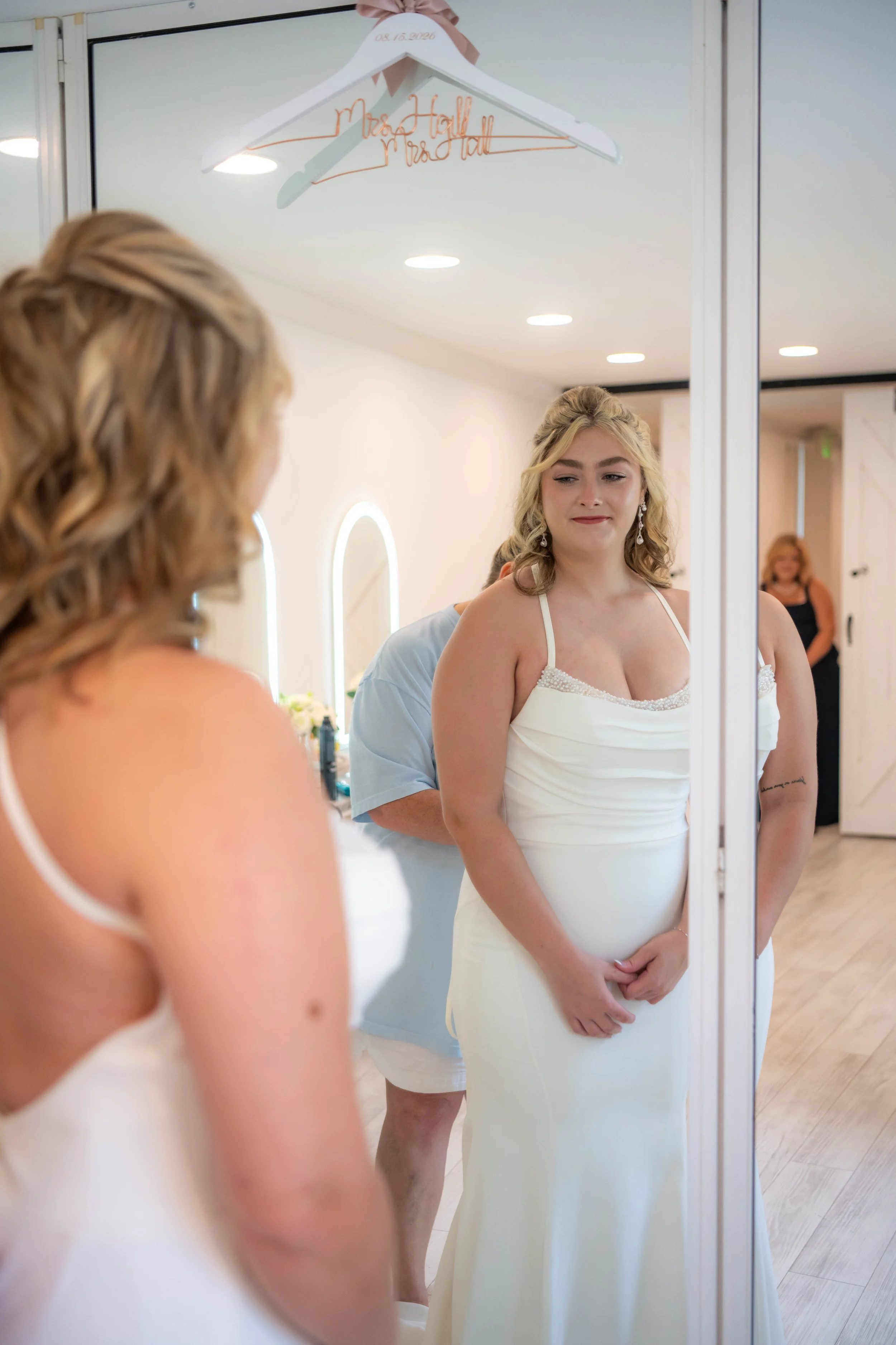 Hall-Sneak-Peeks-23.jpg