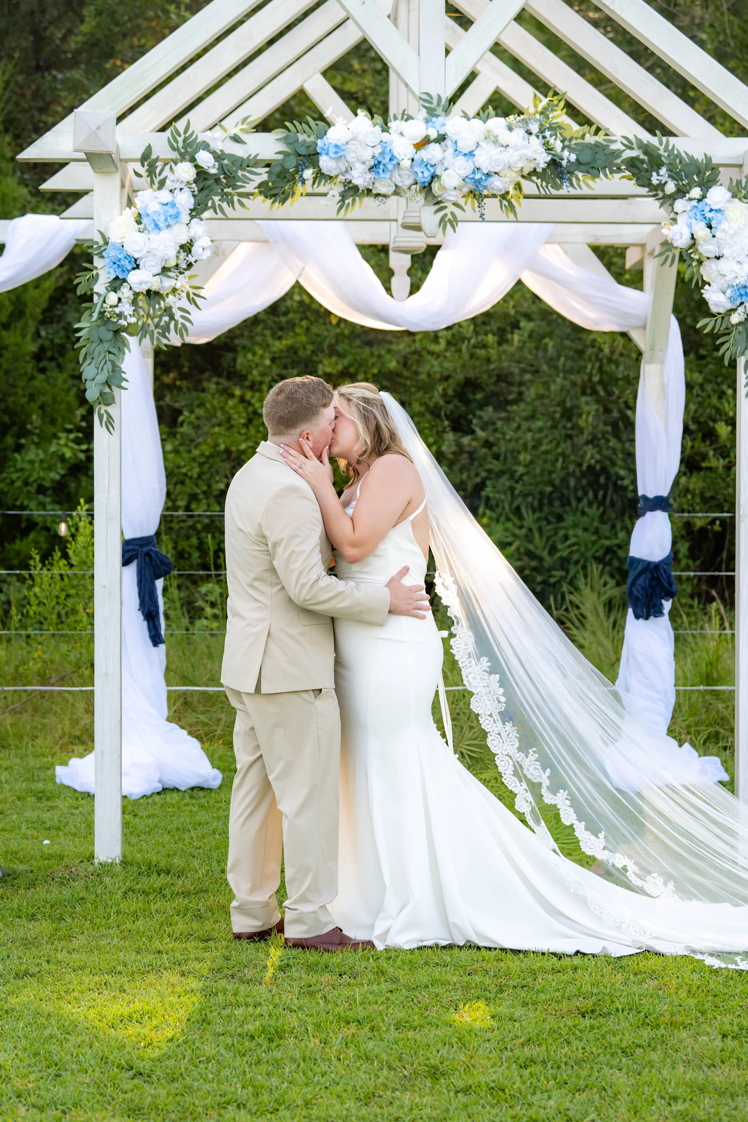 Hall-Sneak-Peeks-111.jpg