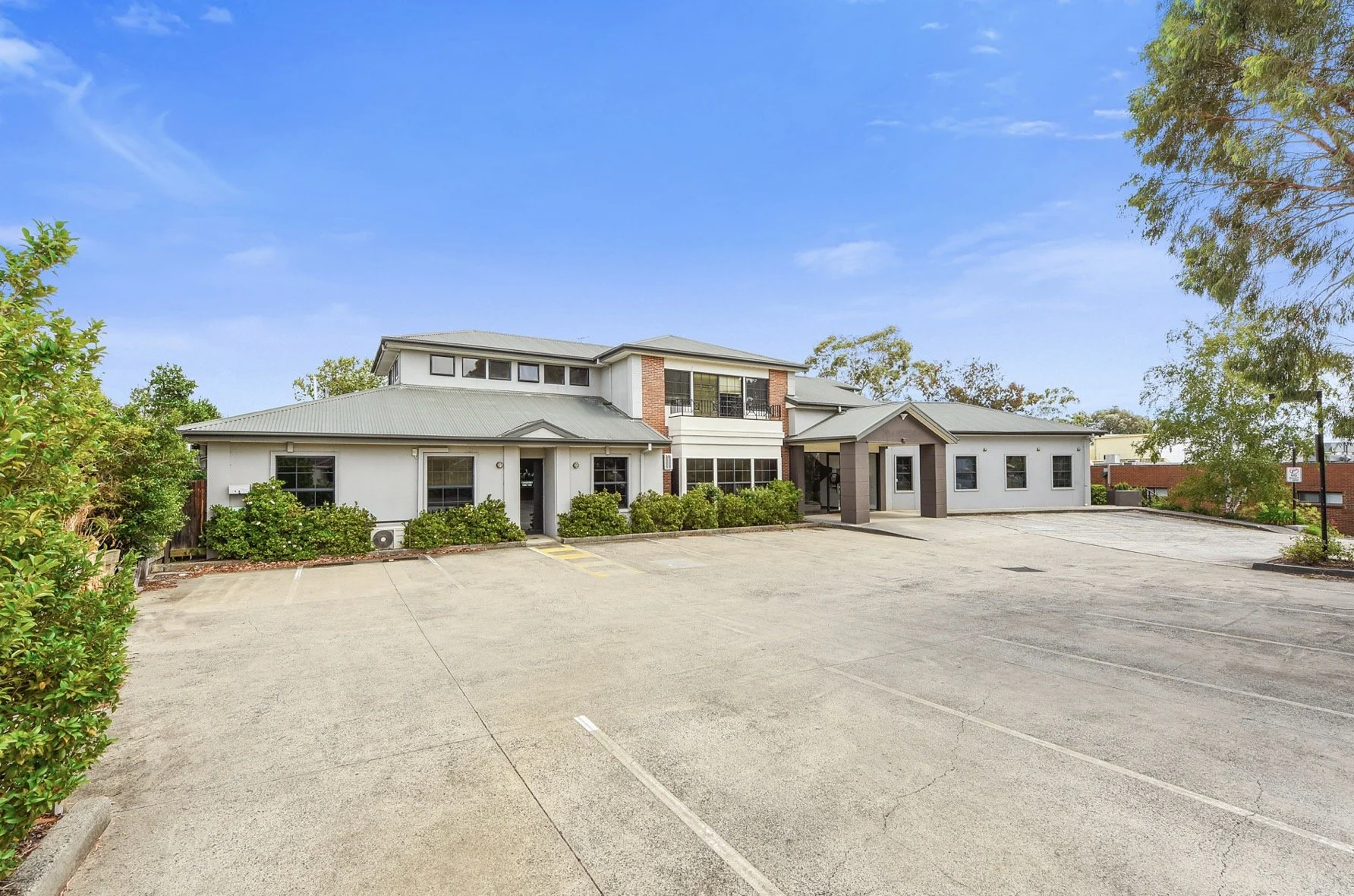 12 St Lawrance Way, ROWVILLE VIC 