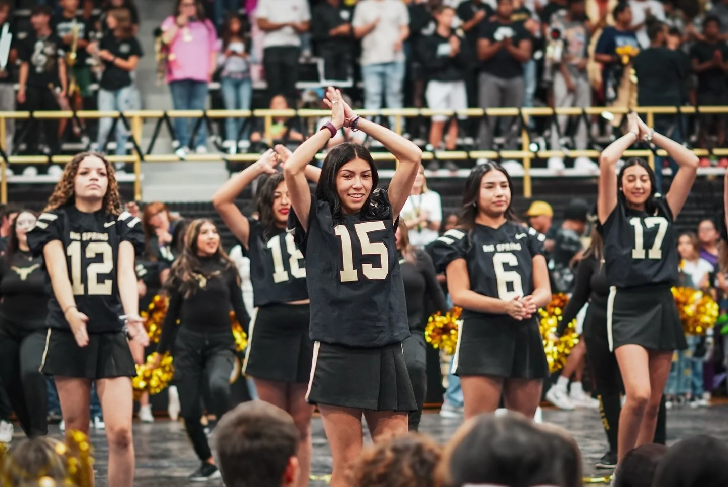 Homecoming is tomorrow!! Here are some pics from last year's Big Spring Homecoming. Tag anyone you recognize!🖤💛🤍