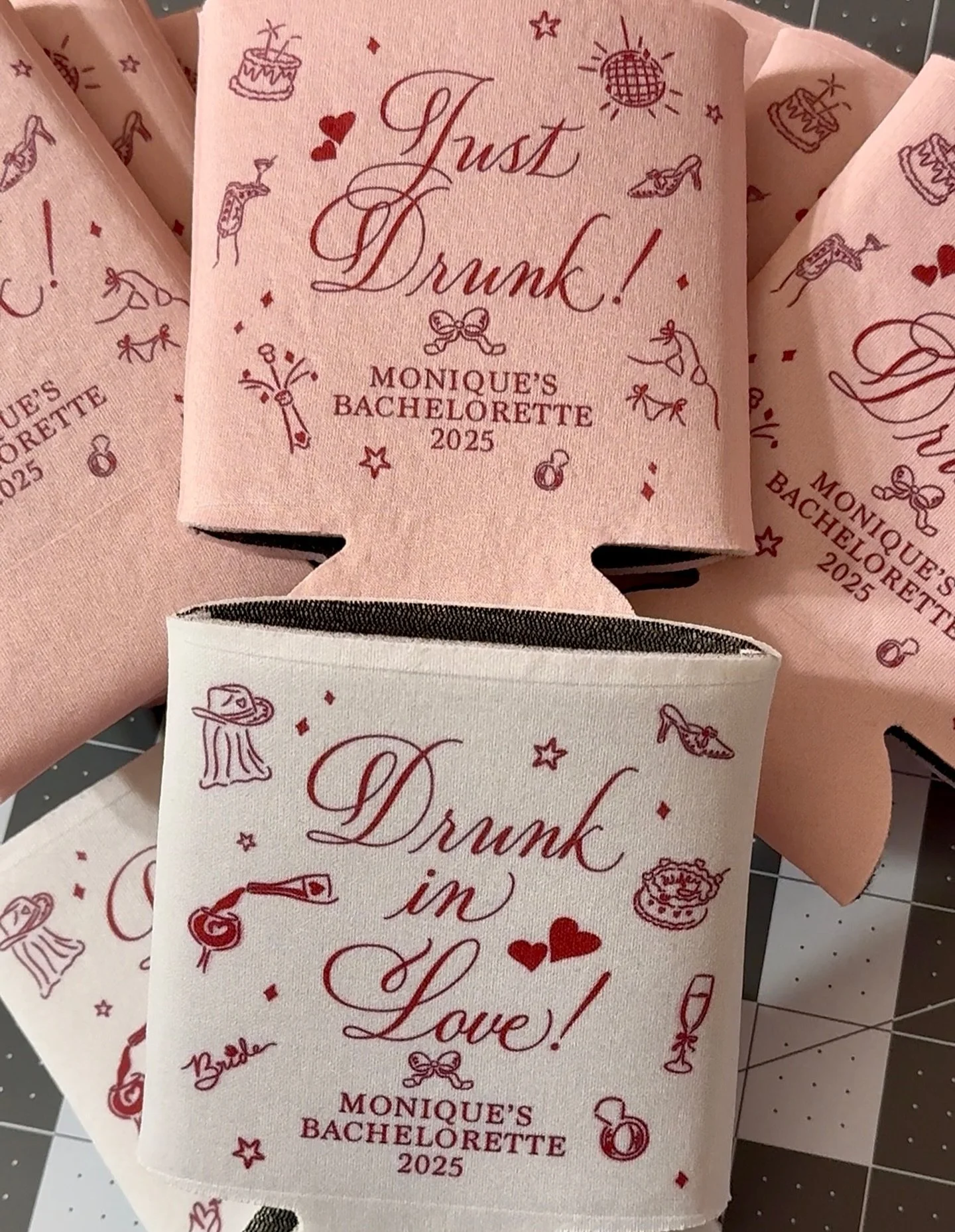 Now that my girl tied the knot, I'm sharing the bachelorette goodies I made for her! Need custom koozies? Let me know!🥂🤍