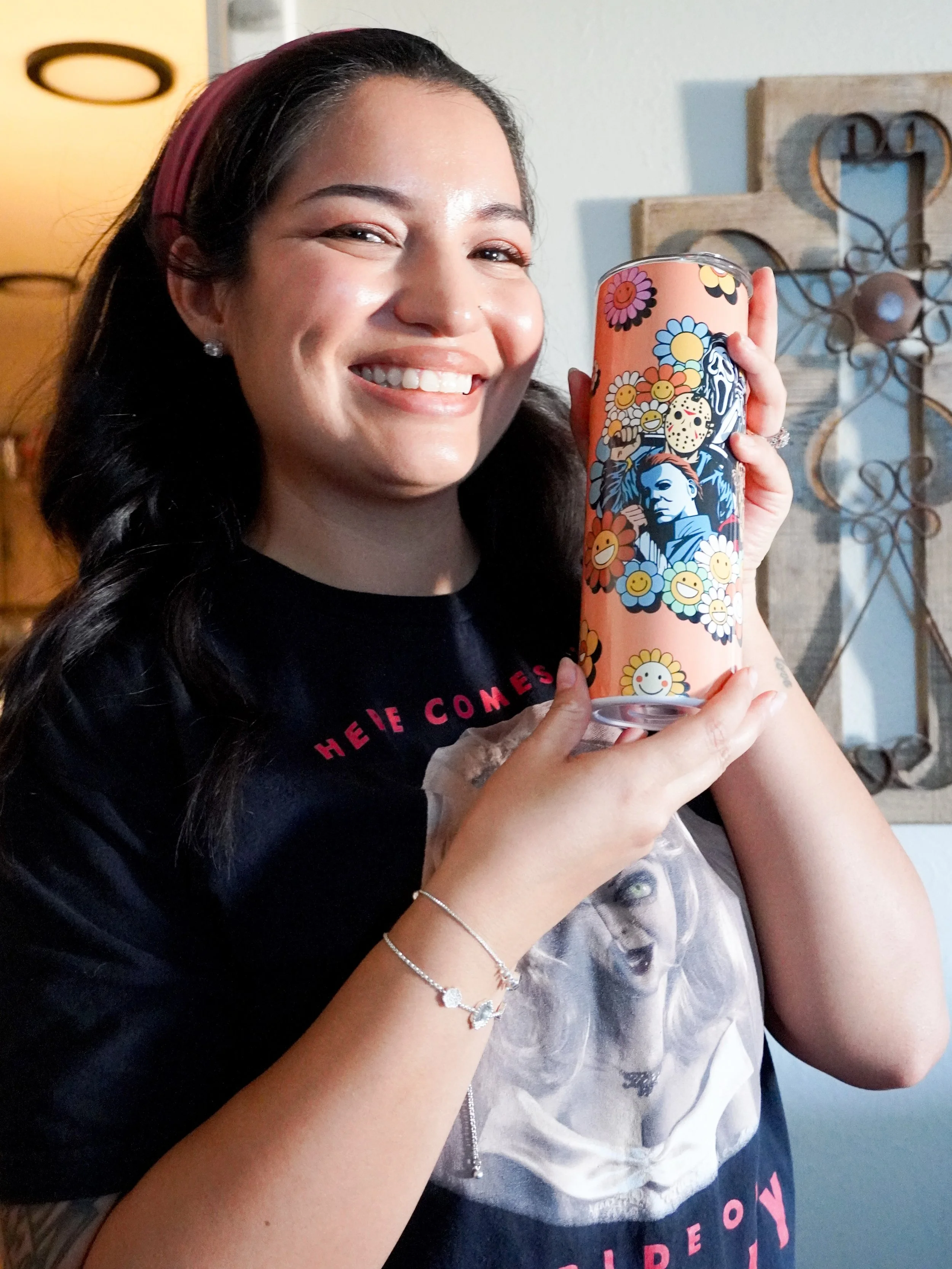 Met up with our 2 Winners of the AGV #SUMMERWEEN Raffle on Sunday!!☀️👻🧡 Congrats again to @gloriaj432 &amp; @jjeffnerr ! They both chose the Floral Killers Tumbler.🌸🔪

💥!Reminder!💥 Everyone who entered this Raffle Giveaway gets 1 automatic free
