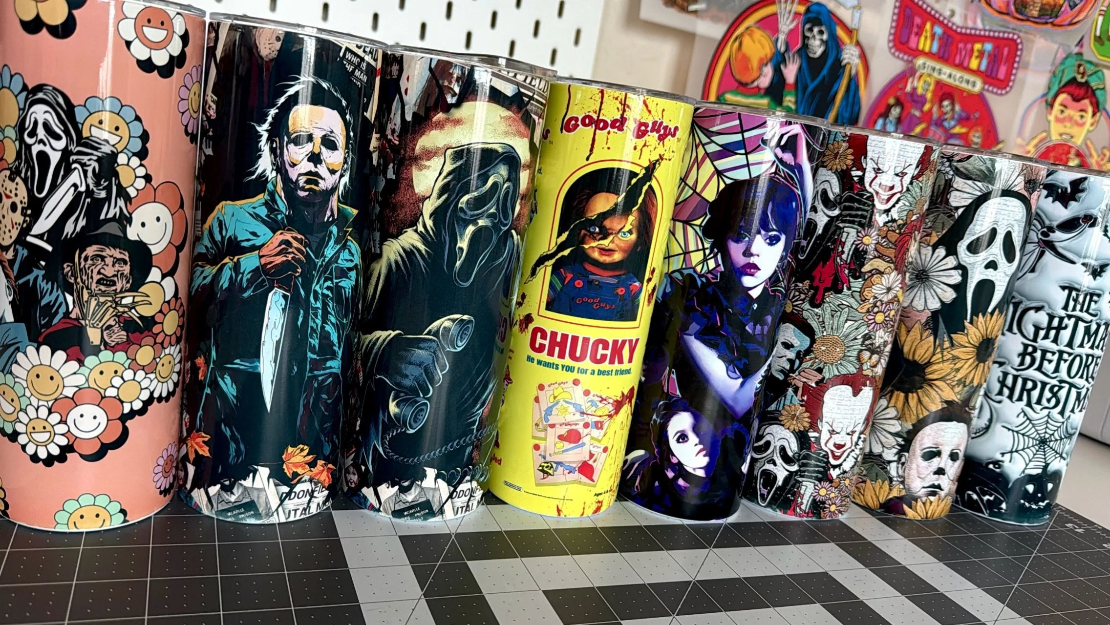 👻!TIME TO GET THE AGV #HALLOWEENRAFFLE CLOSED OUT!👻

LOOK AT ALL 8 OF THESE TUMBLERS!!😻🥤
8 CUPS | 4 WINNERS | ONLY $5 AN ENTRY

FOUR Lucky Winners will get to choose ONE Tumbler from the cups still available when it&rsquo;s their turn. Once a cup