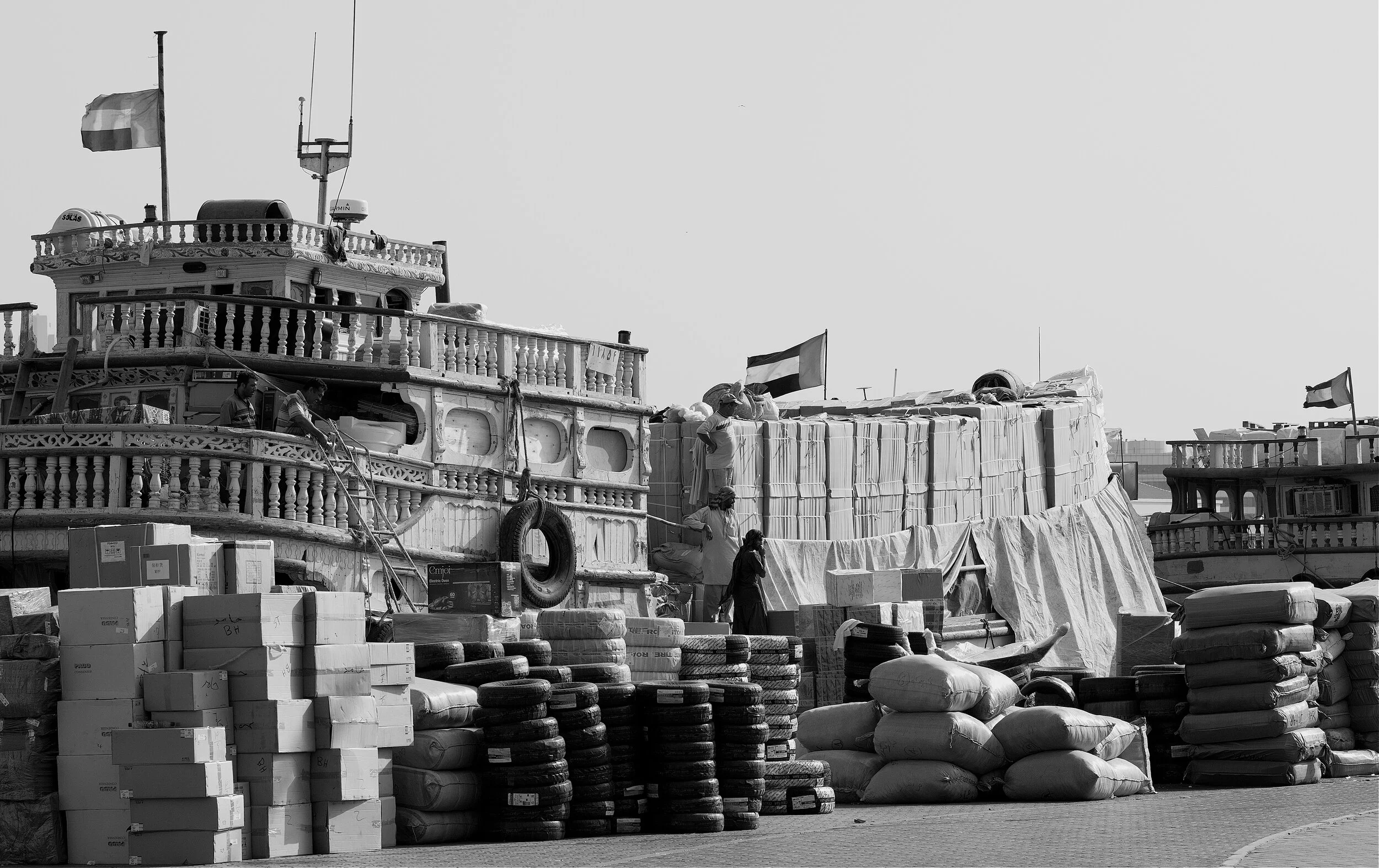 0990Dhow Wharf 102790279.JPEG