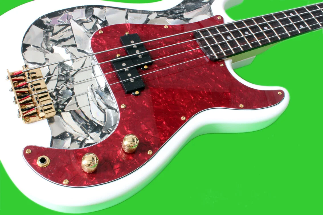 Store 2 — Devil & Sons Customised Guitars