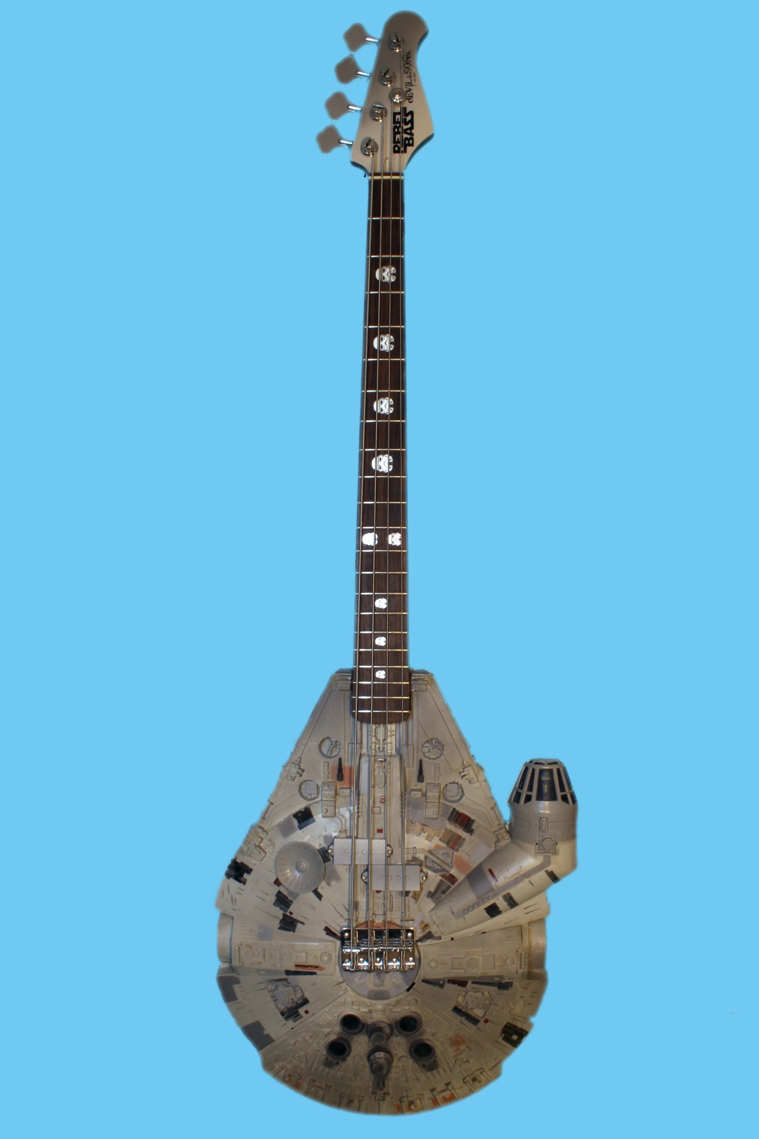 WEB Rebel Bass S003 (6).JPG