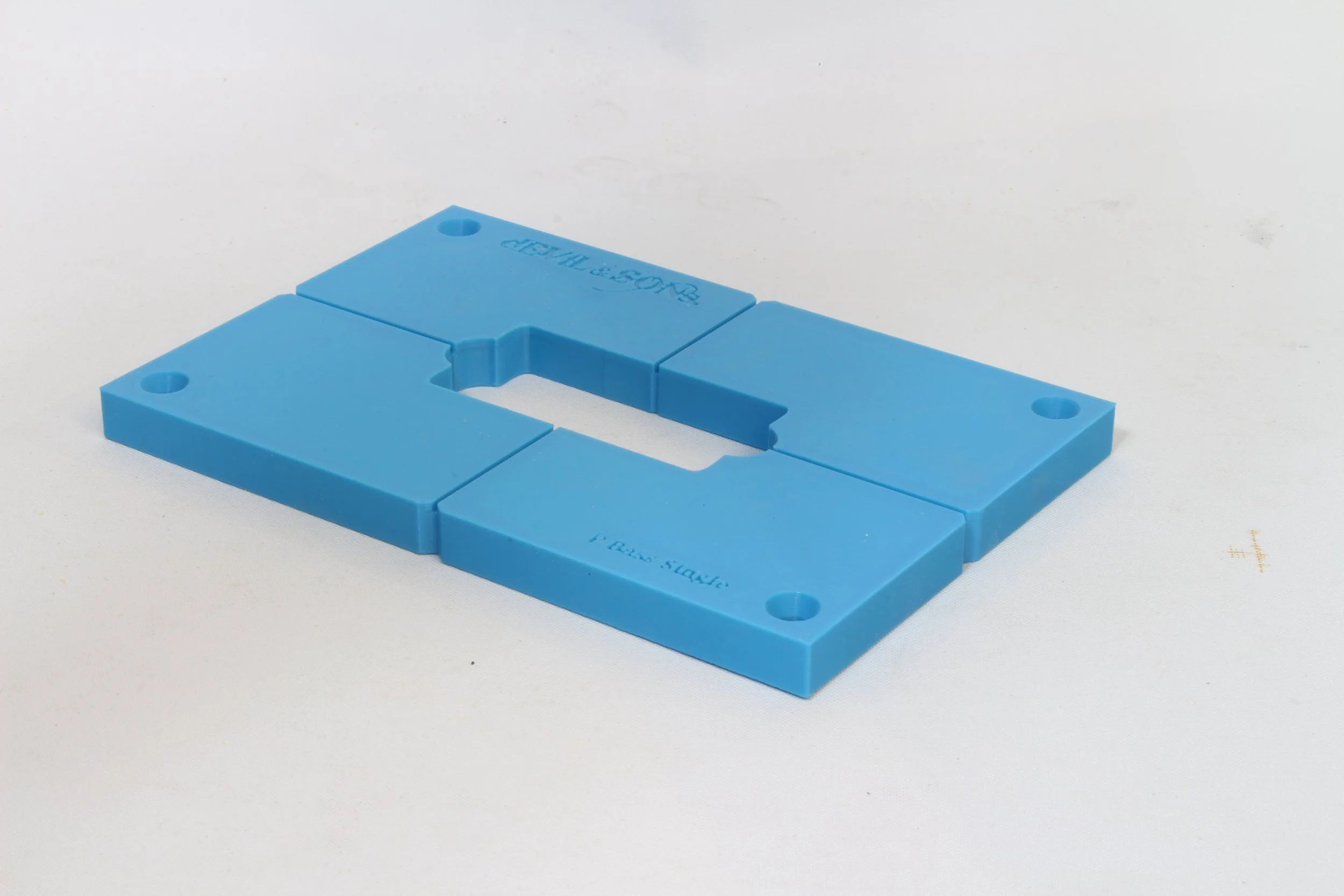 P Bass SINGLE Pickup Routing Template 2.JPG