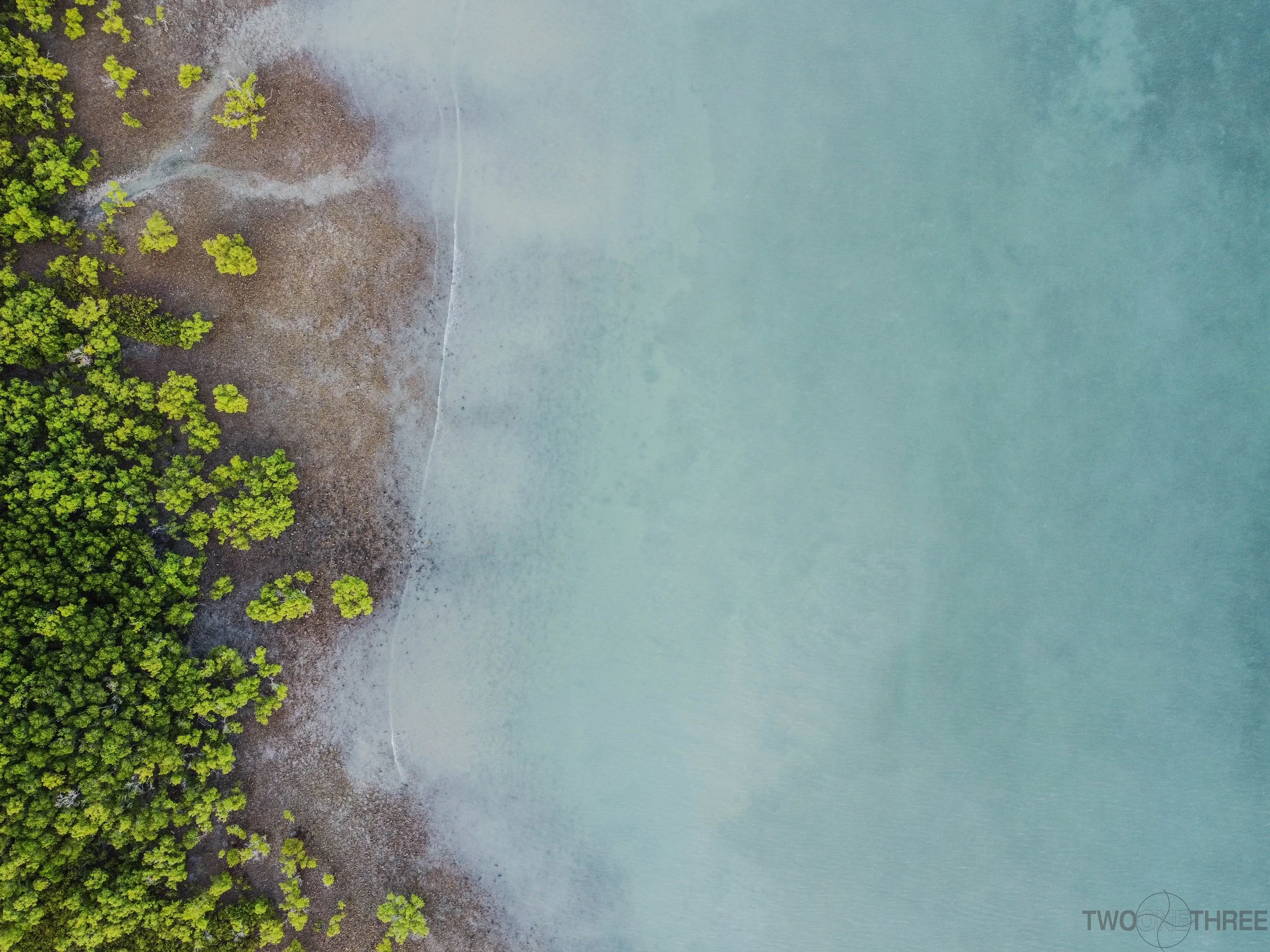 AIRLIE BEACH 3