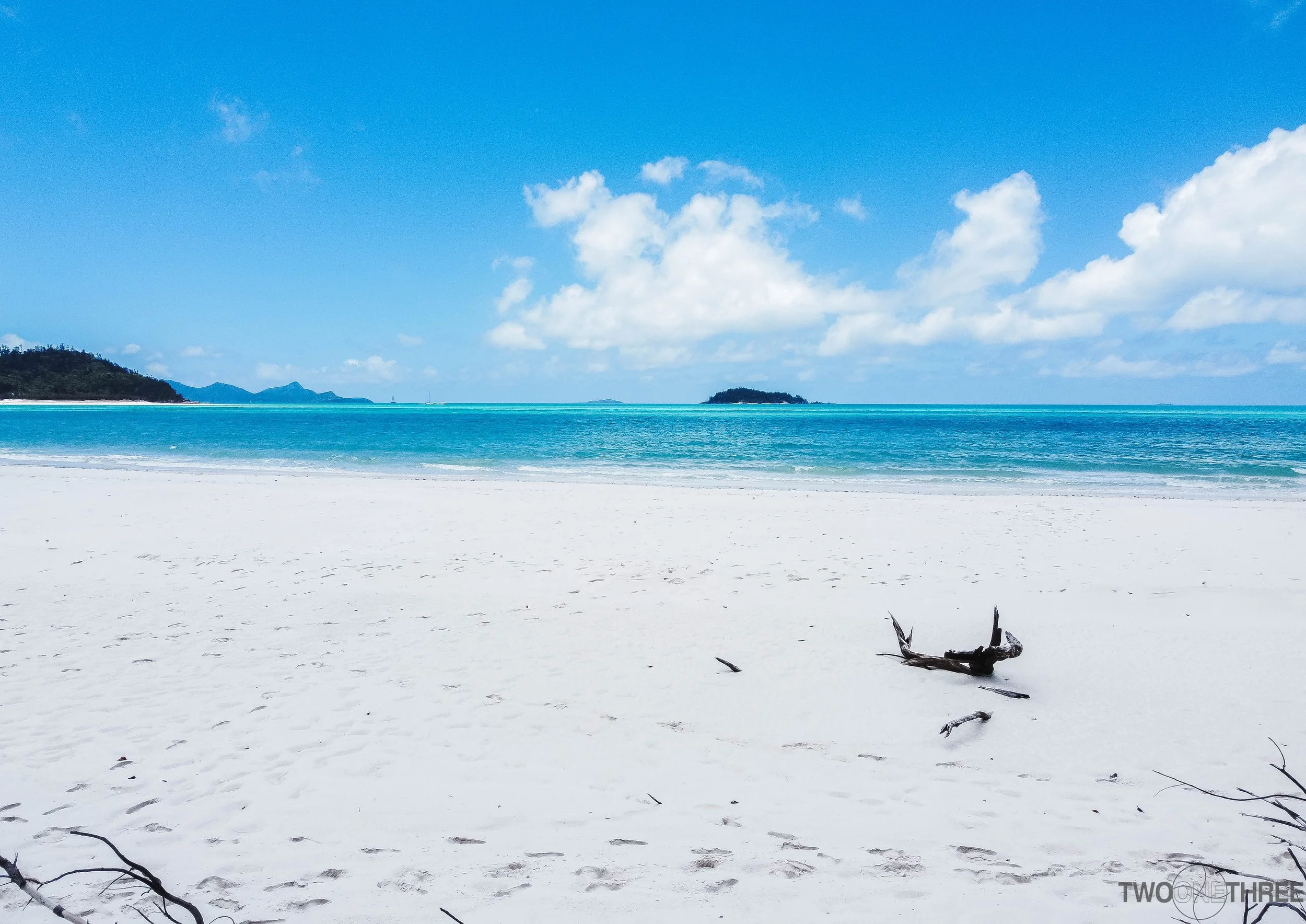 Whitehaven Bay_1-LOW RES.jpg
