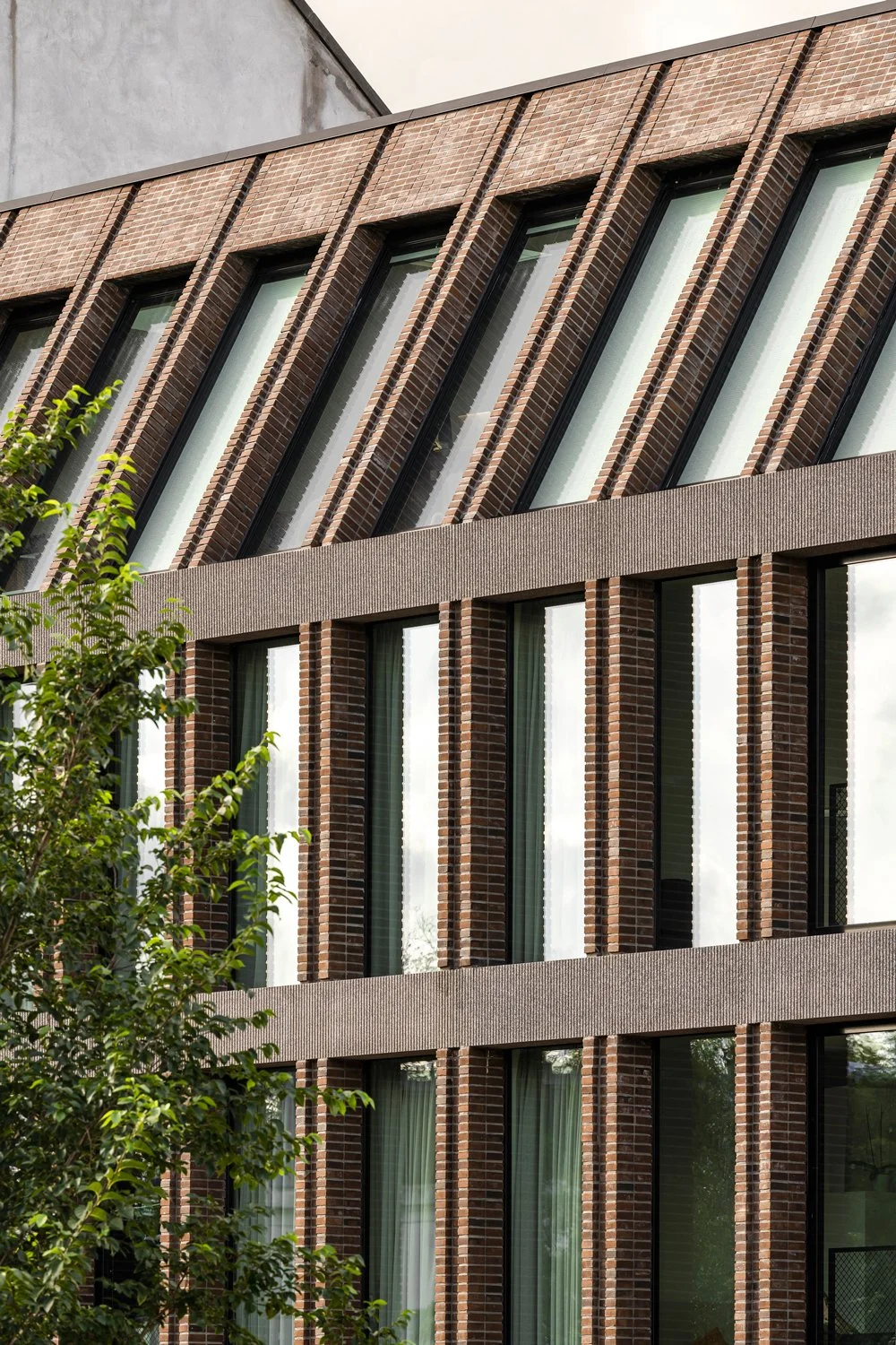 voorgevel detail, Foliestraat, Amsterdam-Ronald Janssen Architecten, fotograaf Sebastian Van Damme