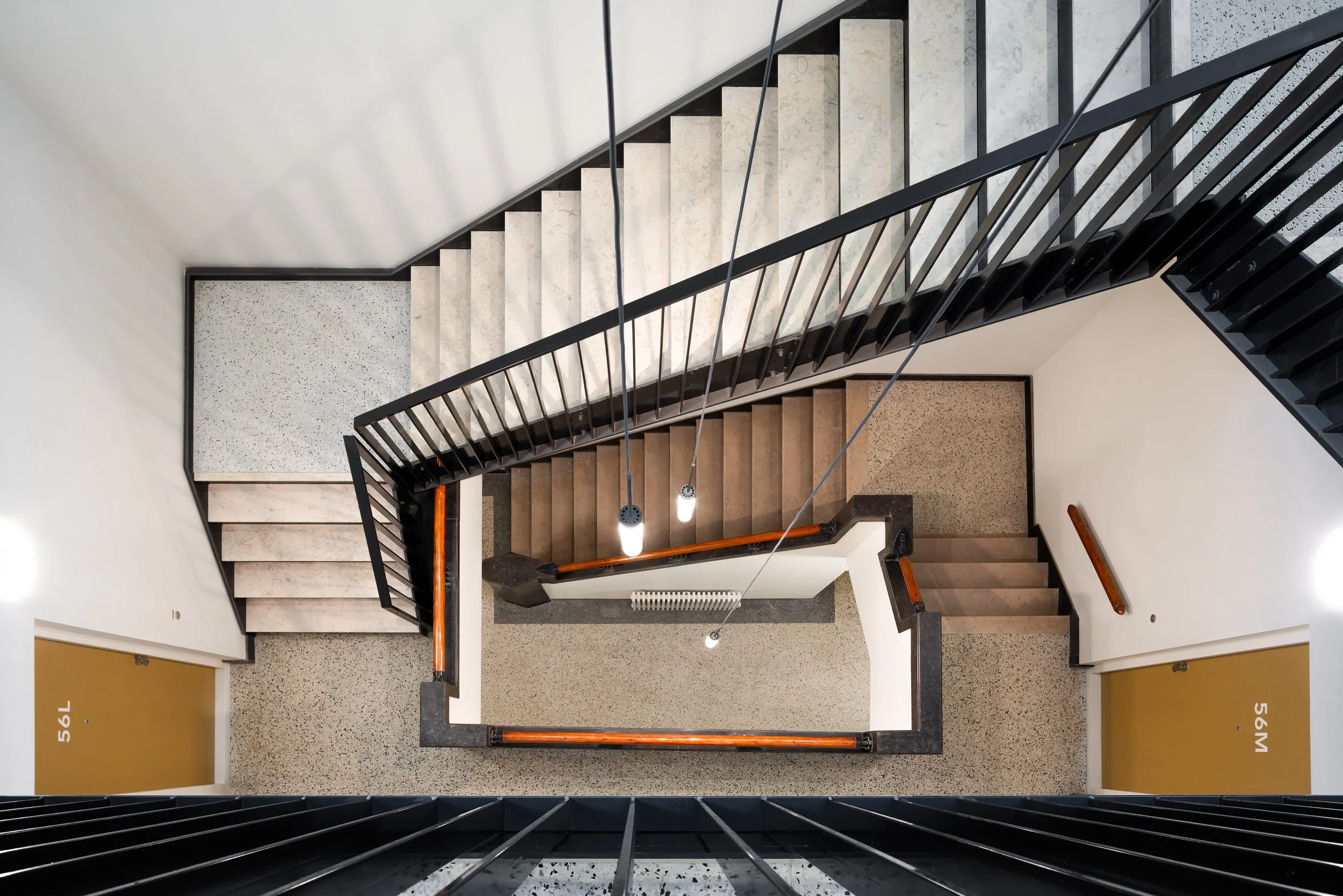 trappenhuis bestaand met nieuw,  de Telefoondienst, Kamerlingh Onneslaan, Amsterdam, ontwerp Ronald Janssen Architecten