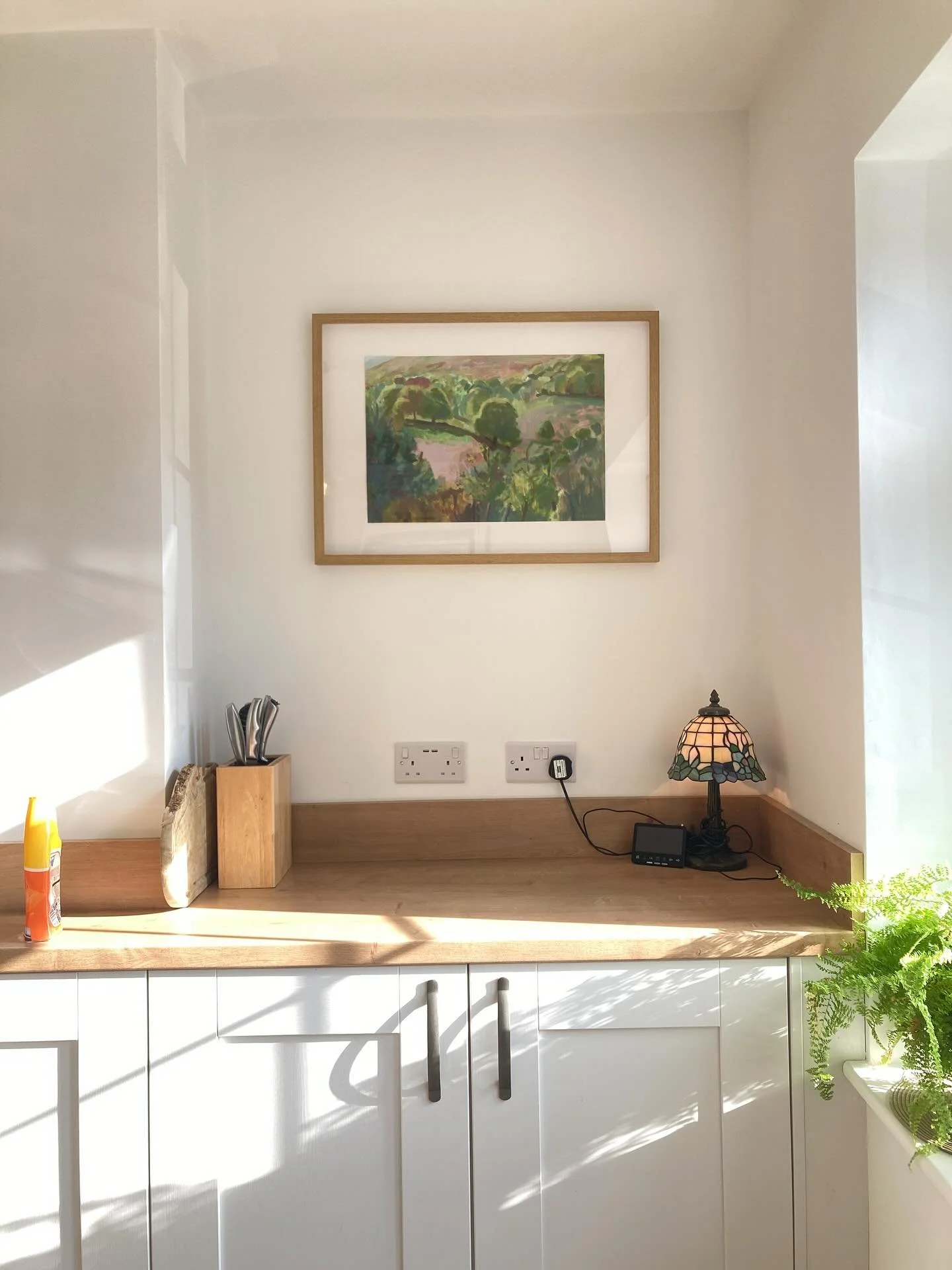 From field to walls. 

Delivered these two paintings to their beautiful light filled new home yesterday. 

I know they are in safe hands 💚💚