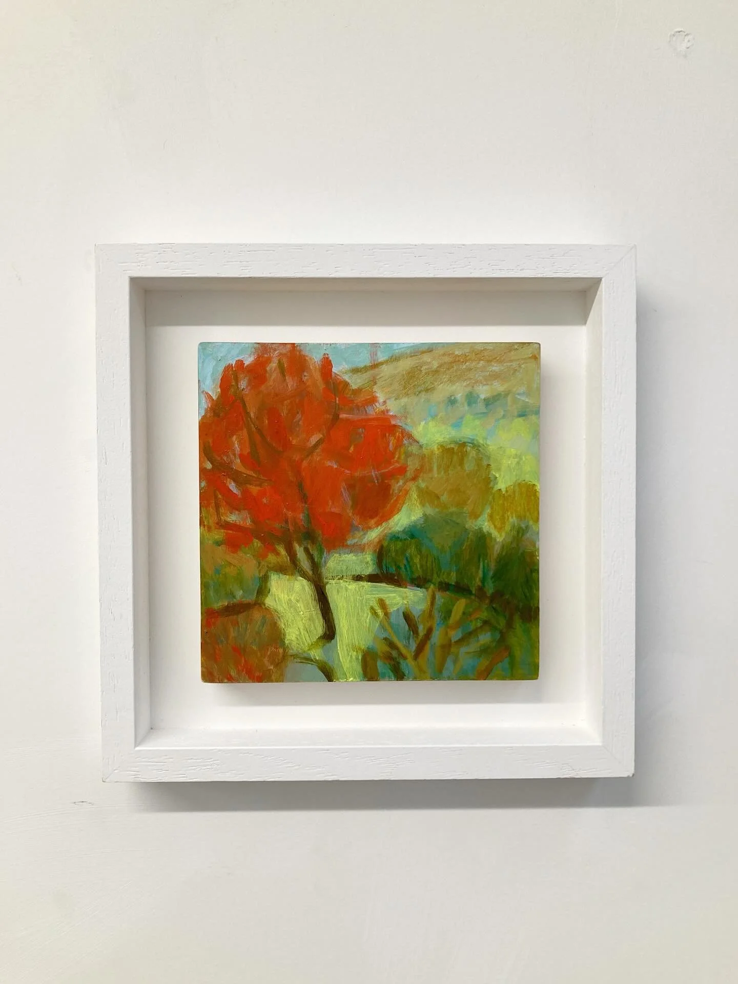 A small one - feeling autumnal. 

Red tree
Acrylic on wood panel 
15 x 15 cm