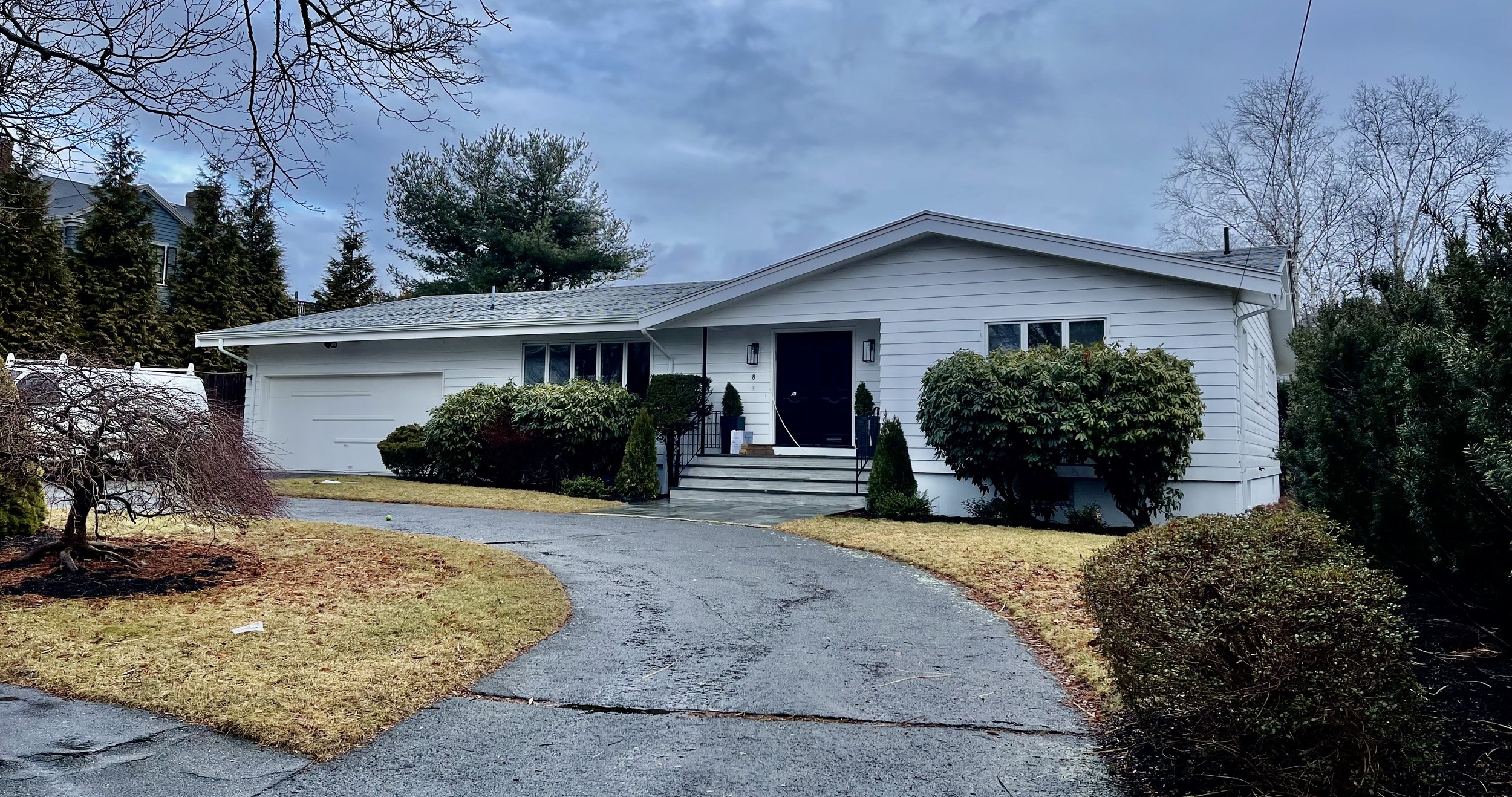 8 Charles Road | Swampscott • $1,100,000