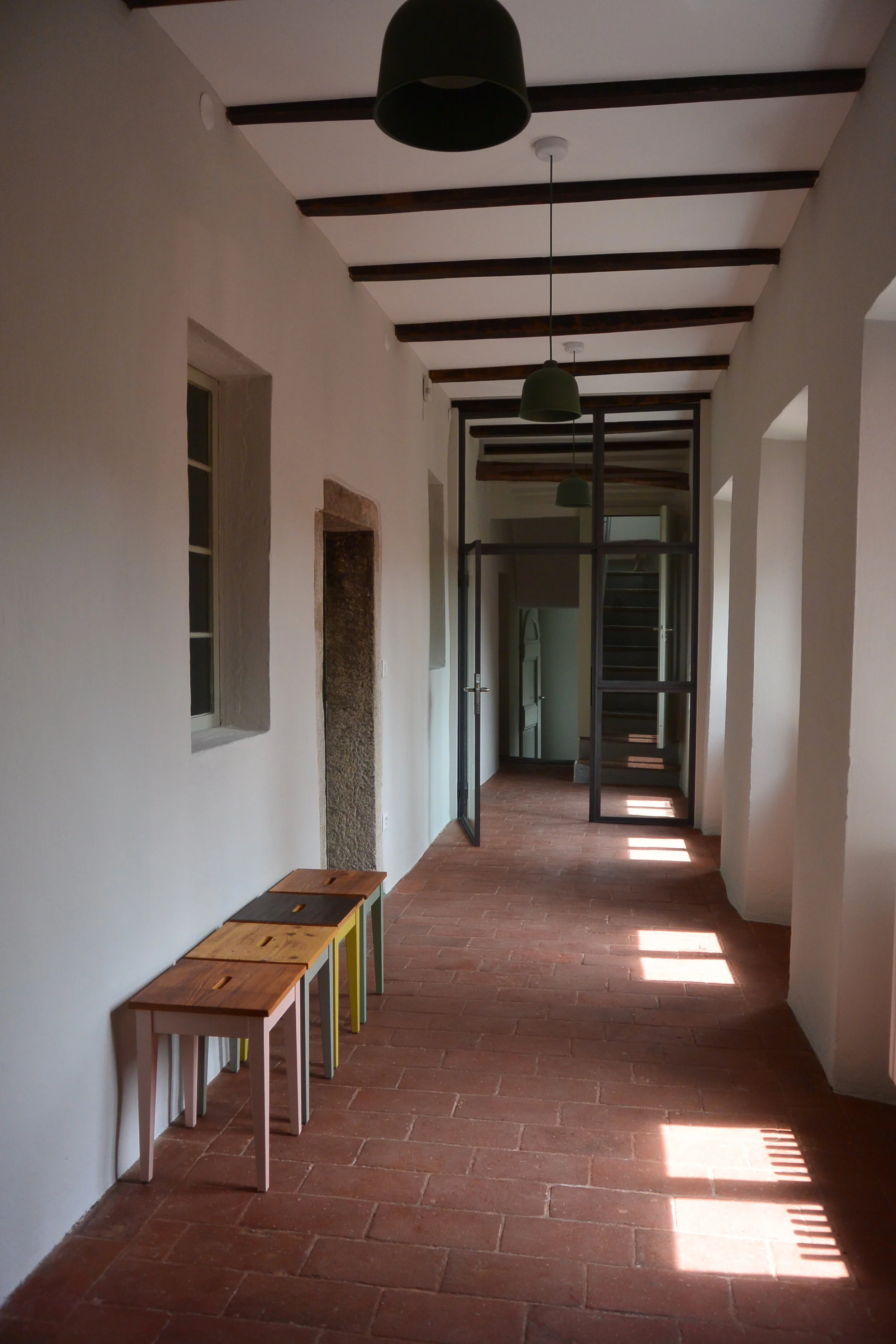 CasaCorvoNovaggio_corridor2.JPG