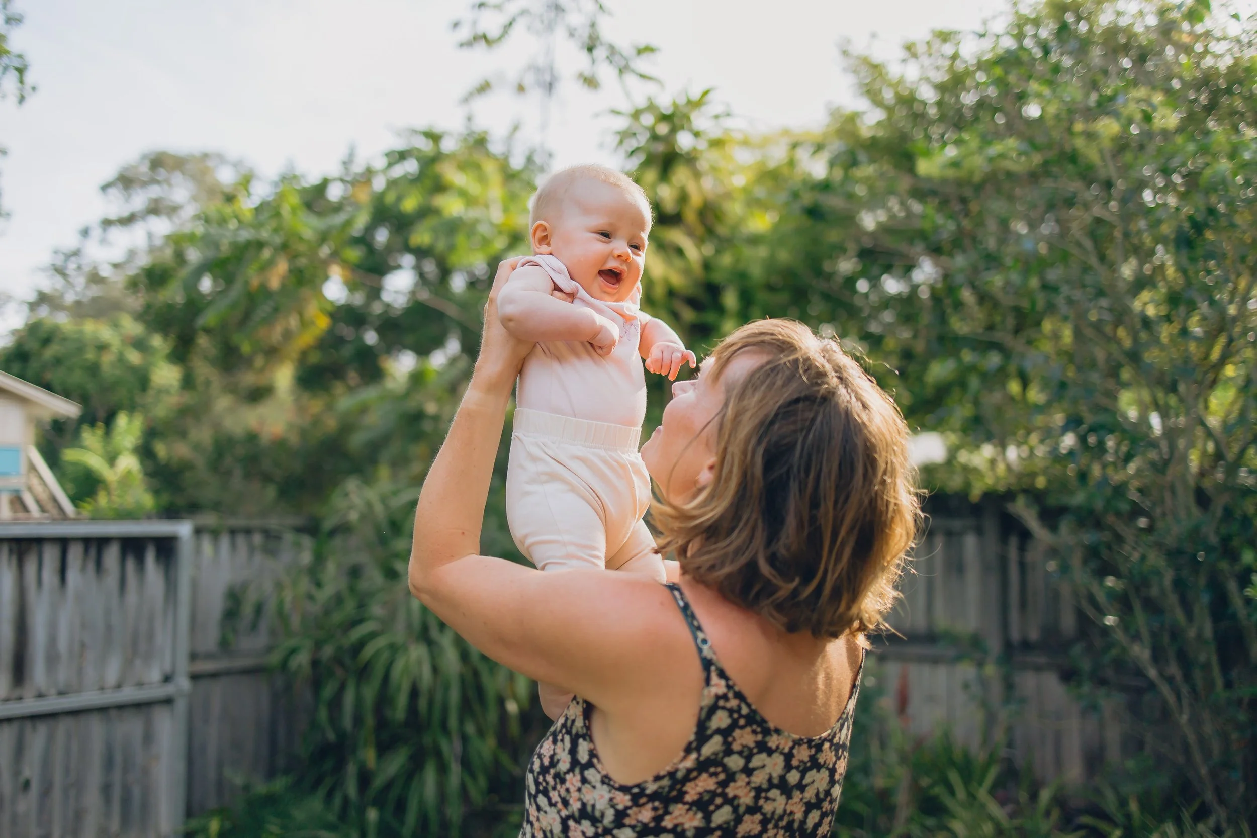 Kate Mary and Rosaline 0865.jpg