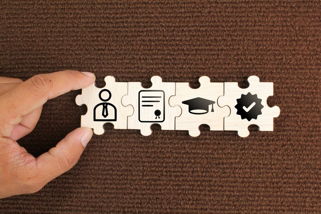 Navigating Teaching Qualifications: Insights from a Recruiter and Former Teacher