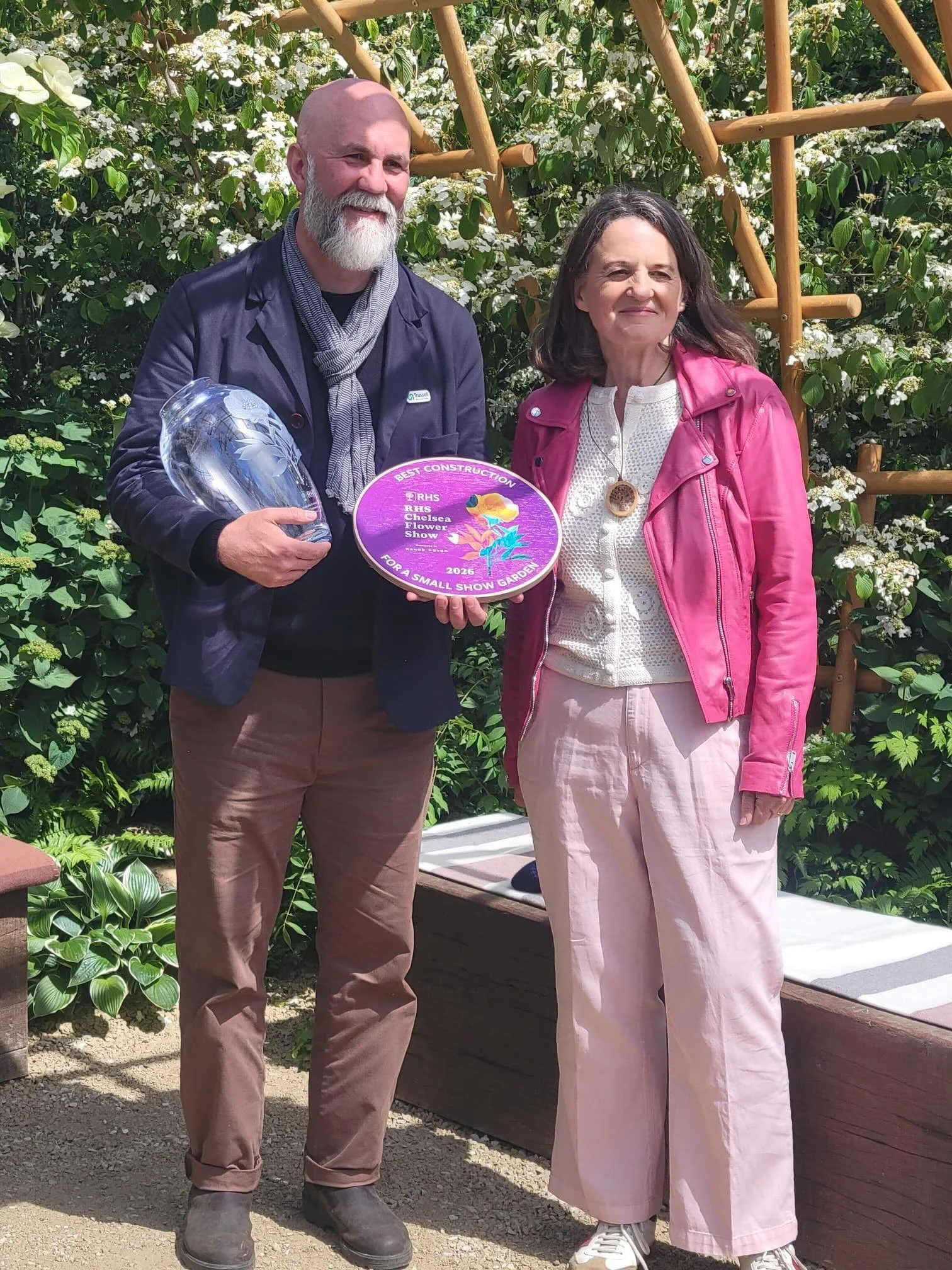 B e s t  C o n s t r u c t i o n 

Absolutely thrilled to have been awarded Best Construction for a Small Show Garden at @the_rhs Chelsea Flower Show 2026!

Delighted for @peter_gregory_landscapes and his team who were the incredible force behind bui