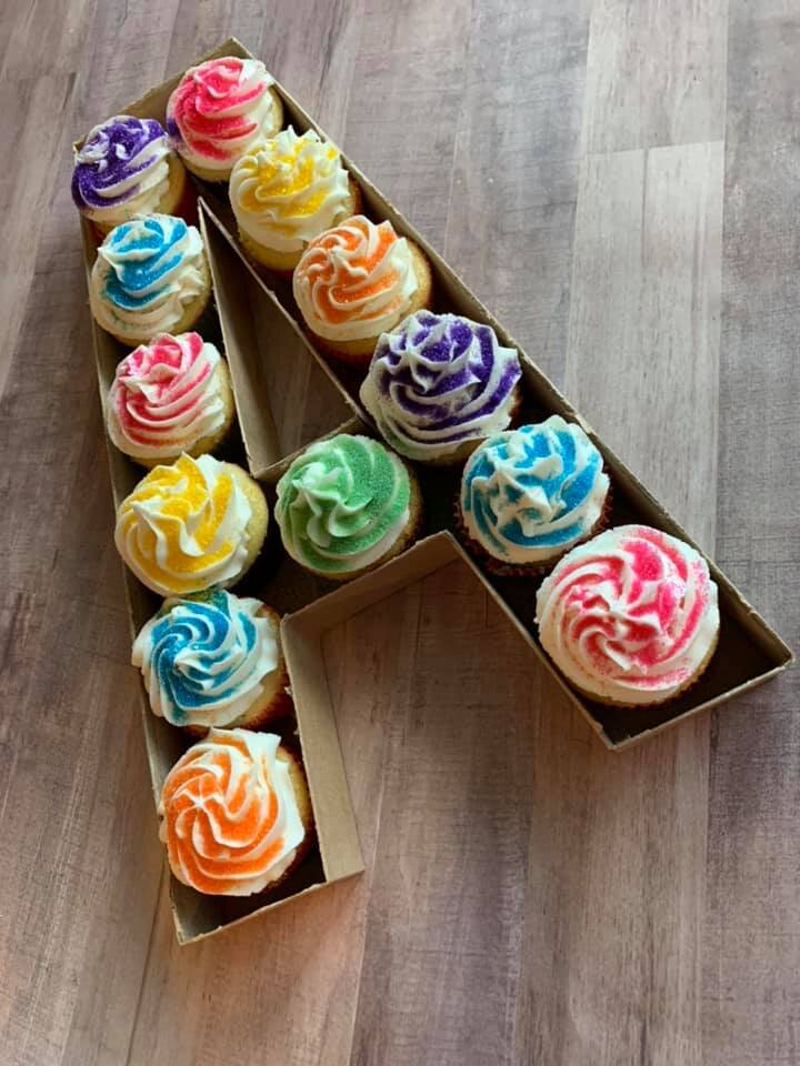 NEW! Monogram Cupcake Boxes... - Vanilla Blue Cake Company | Facebook