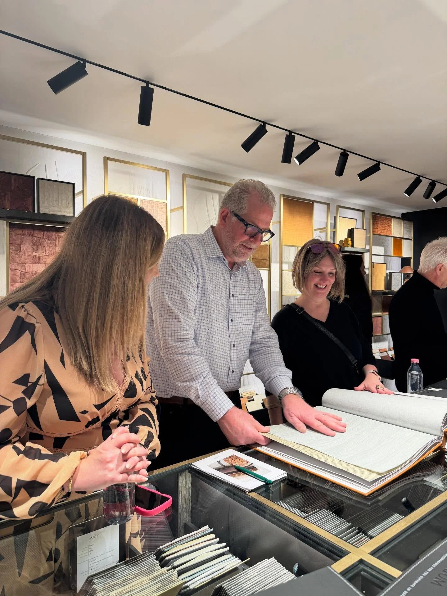Kaci &amp; Bree in awe over the latest collection launch @artewalls @parisdecooff_home. As always, another grand and rich wallcovering collection. We can&rsquo;t wait to show you it all back in San Francisco.