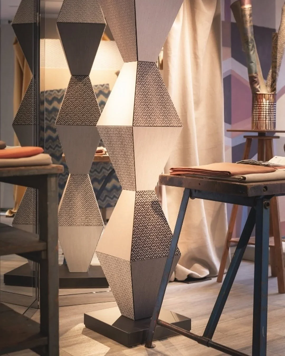 Woven with rare finesse, Condor &amp; Moor wool from @kohroitaly reveals an unexpected softness, with micron counts approaching that of cashmere.

Fluid to the touch and quietly luminous, its double-width construction brings both depth and understate