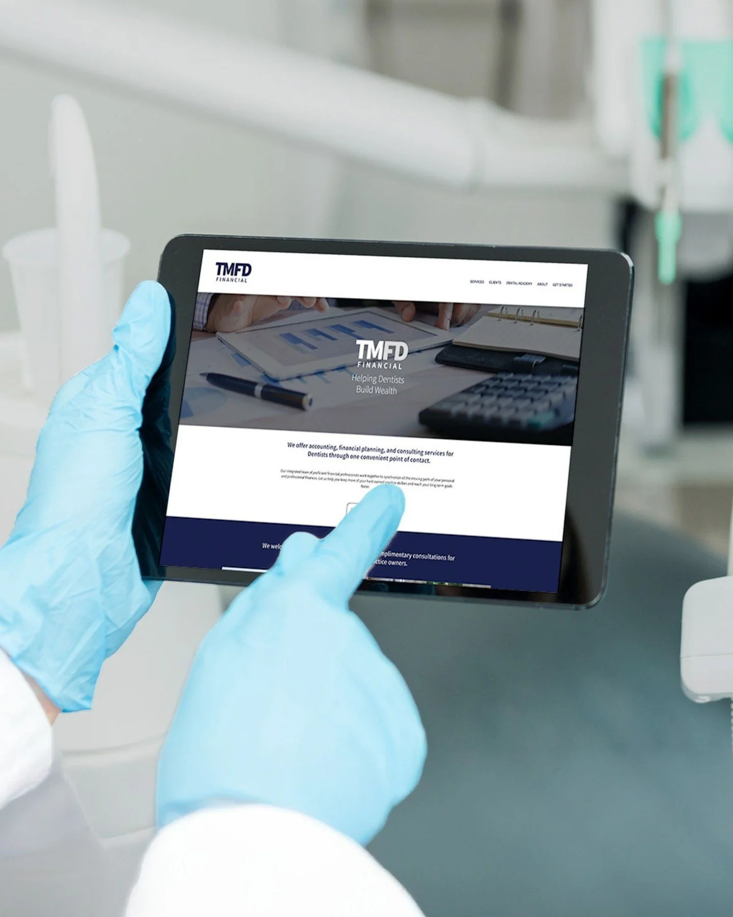 Behind every thriving dental practice is an owner balancing patient care, staff leadership, and the weight of running a business.

Our role? To make the business side easier.

With one point of contact, dentist-specific strategies, and fully integrat