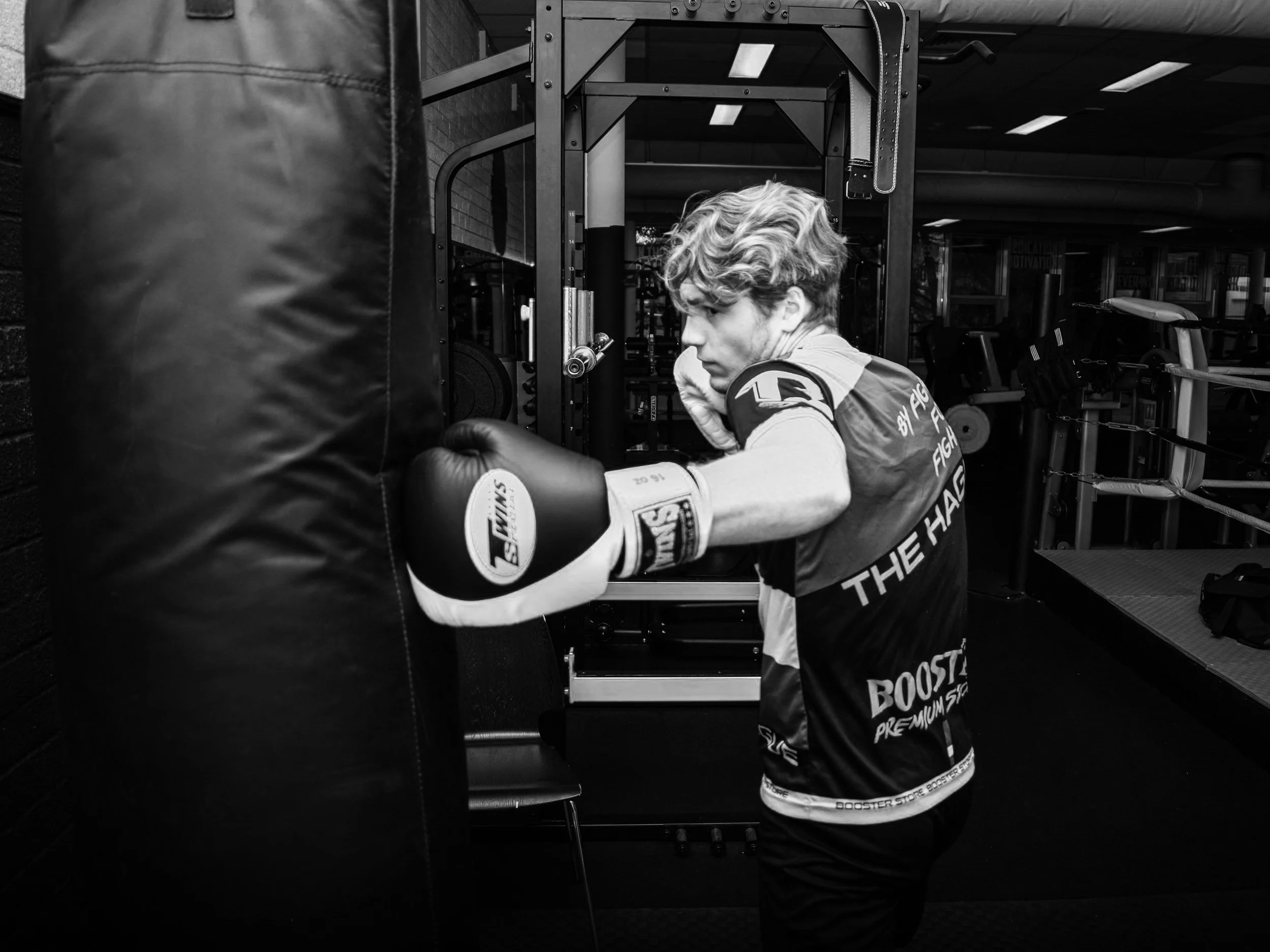 Why The World's Best Boxers Cannot Agree On The Hook Punch