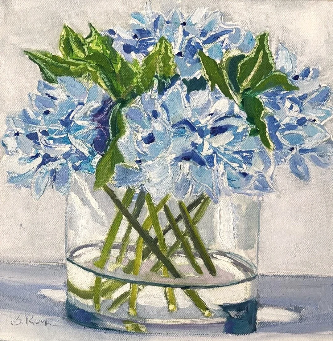blue+hyrangea+in+vase.jpg