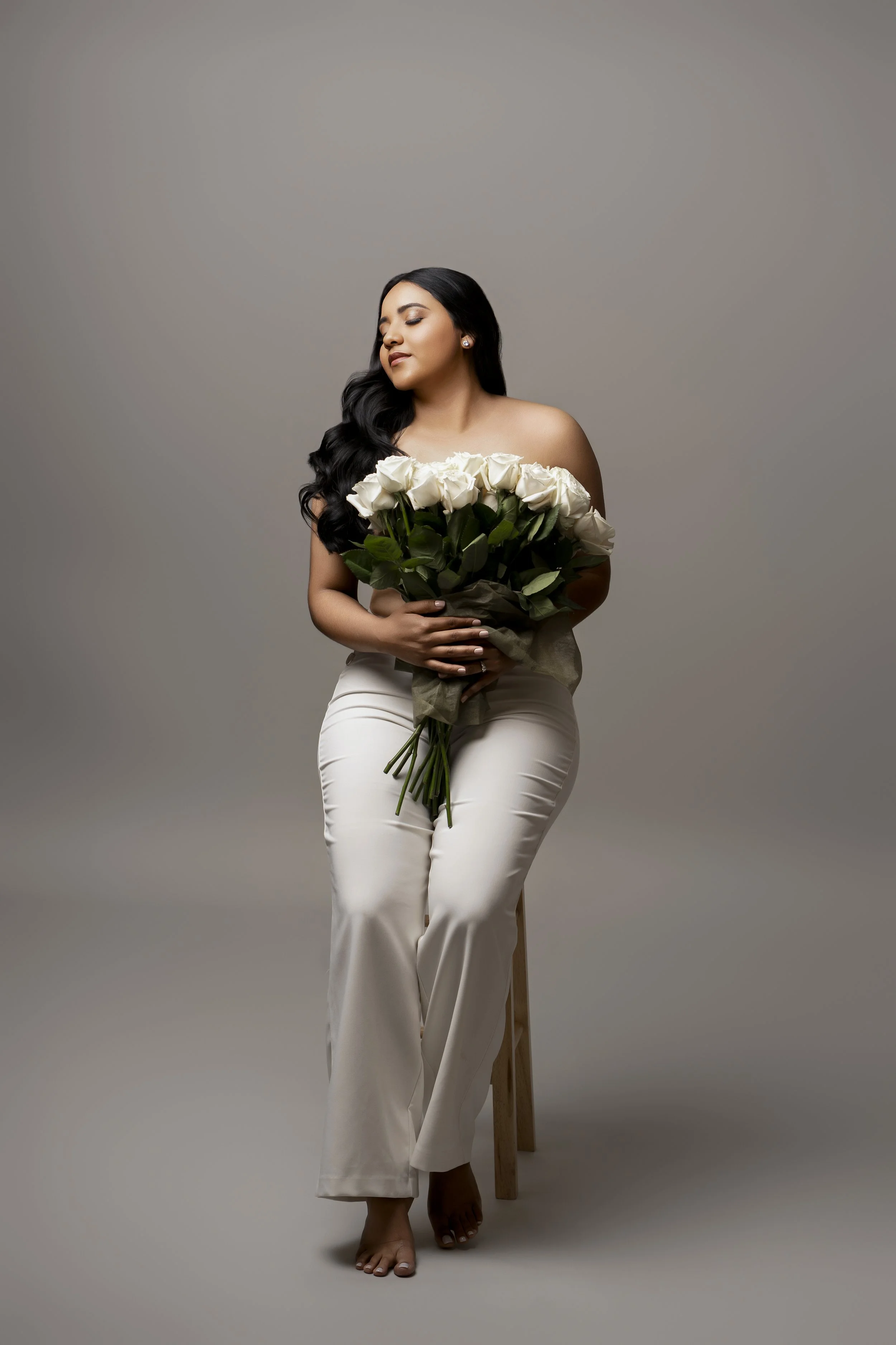 white roses birthday photoshoot