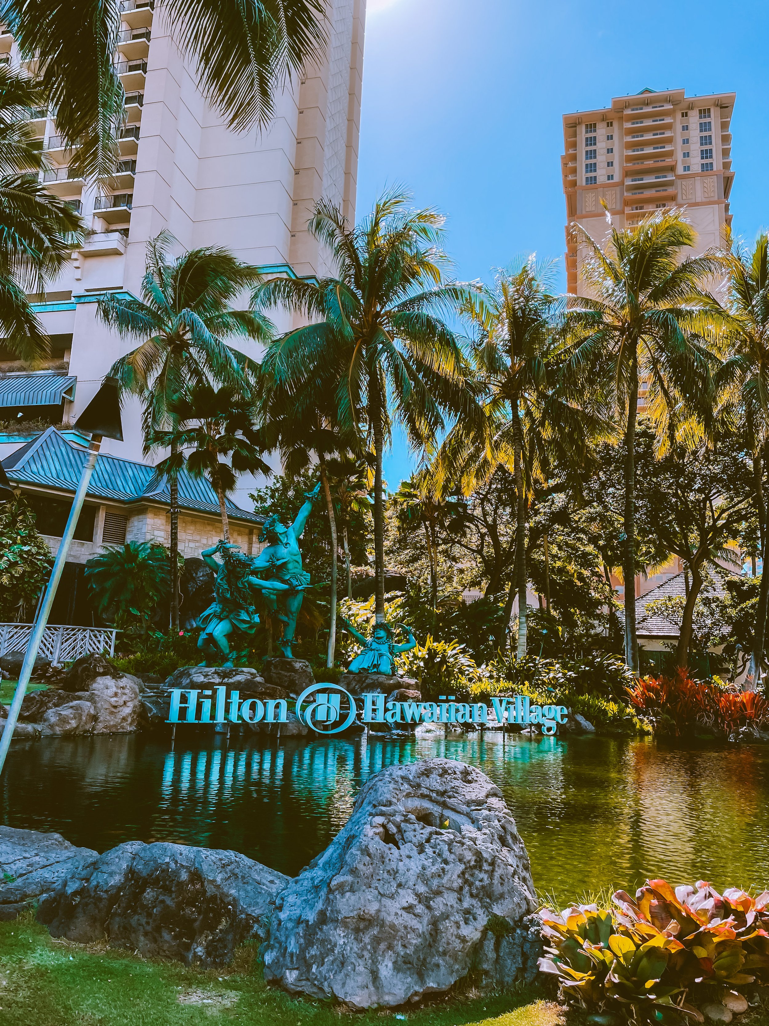 Hilton Hawaiian Village Shops is one of the best places to shop in Honolulu