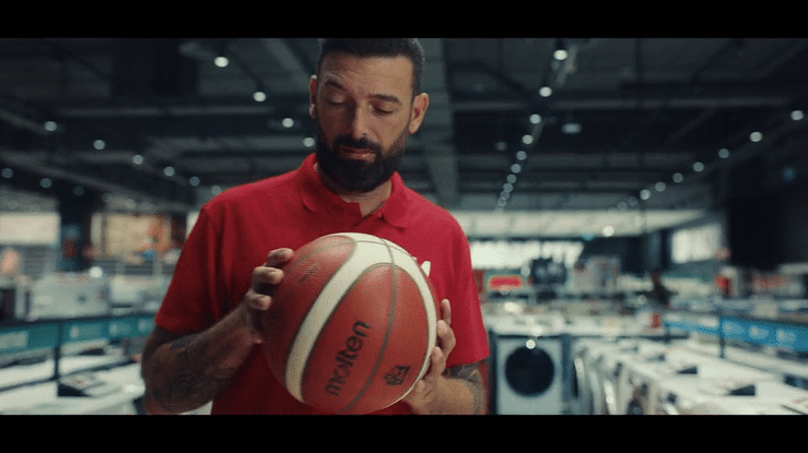  ▶ Mediaworld X Olimpia Milano - The Shot 