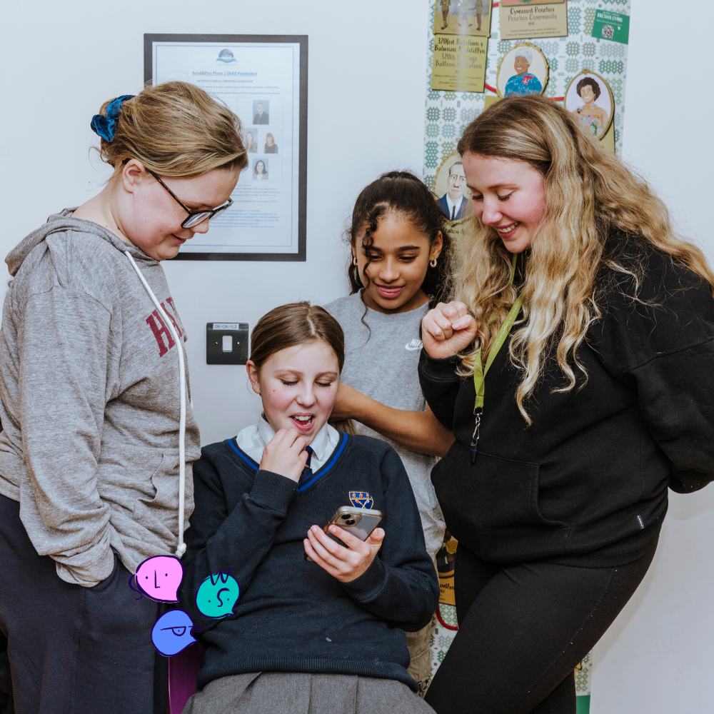Social Media Ban for Under 16s: A Single Parent's Perspective