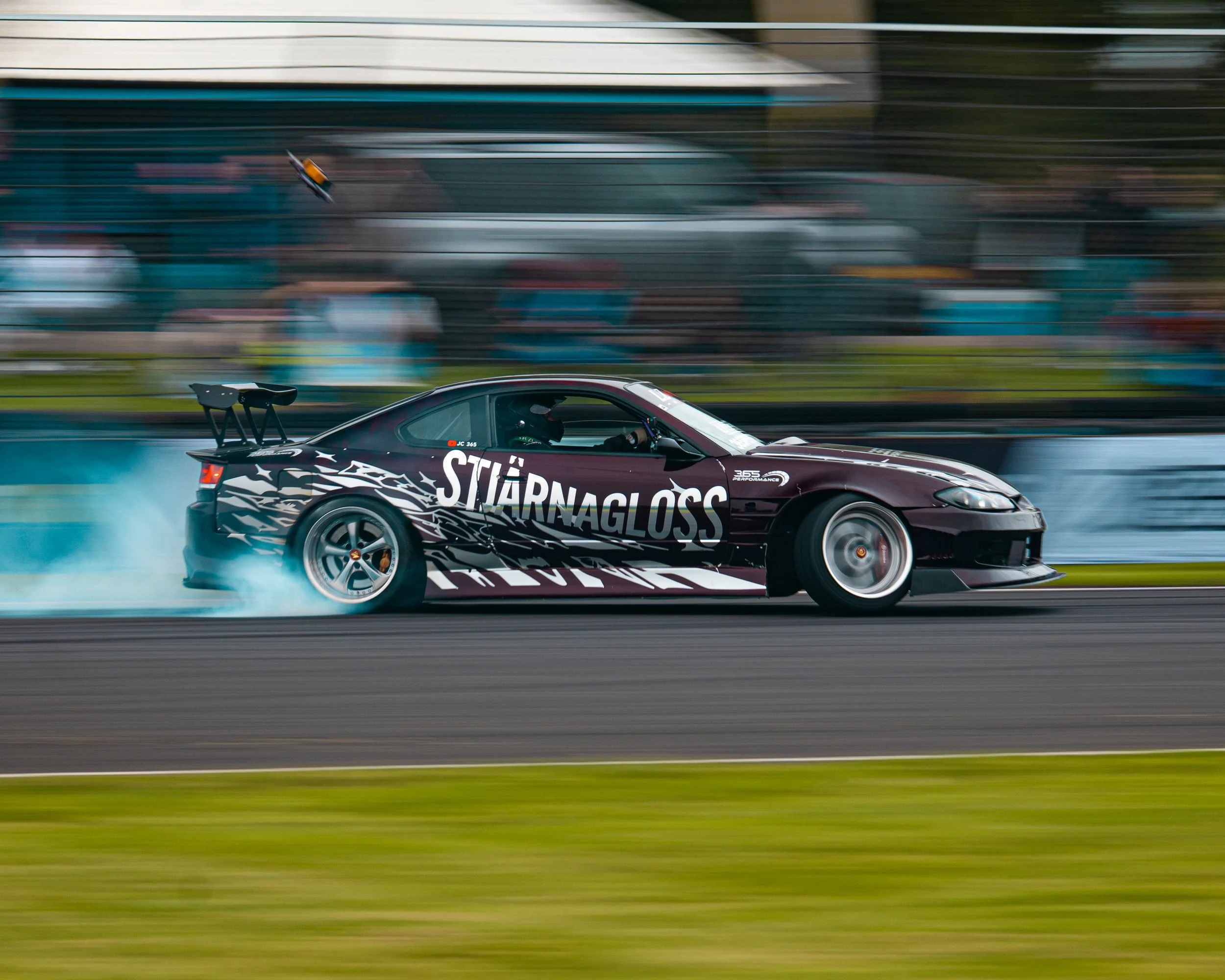 lz world tour rerere (1 of 1).JPG