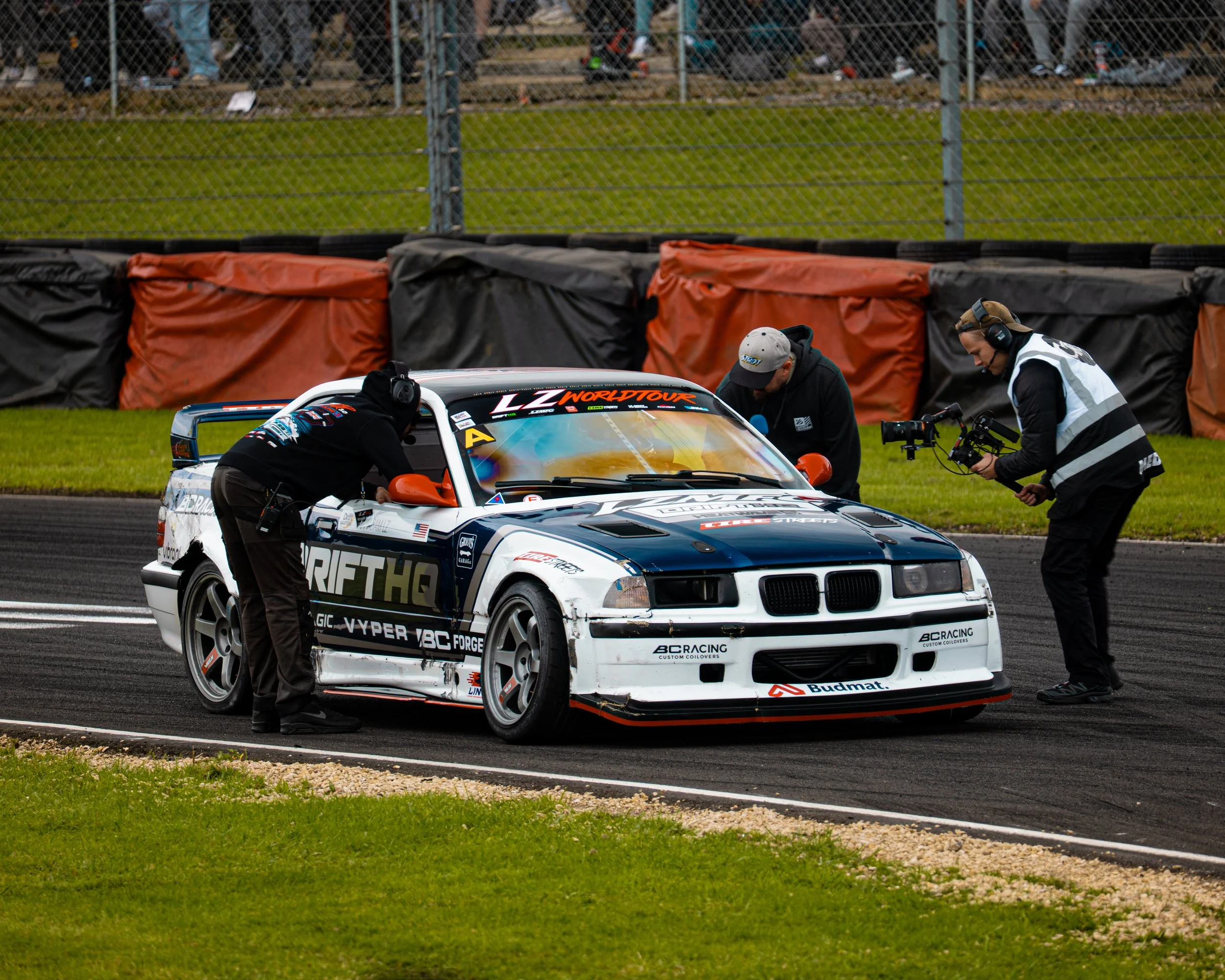 lz world tour (10 of 39).JPG