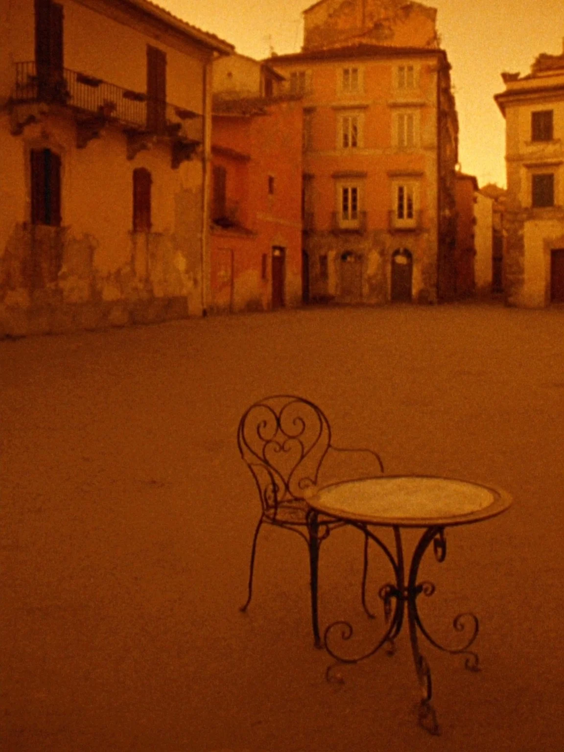 Five days to go &bull; &bdquo;Ghosts on Via Roma&ldquo; 🥀
Limited vinyl available now via Link in Bio 👆🏽