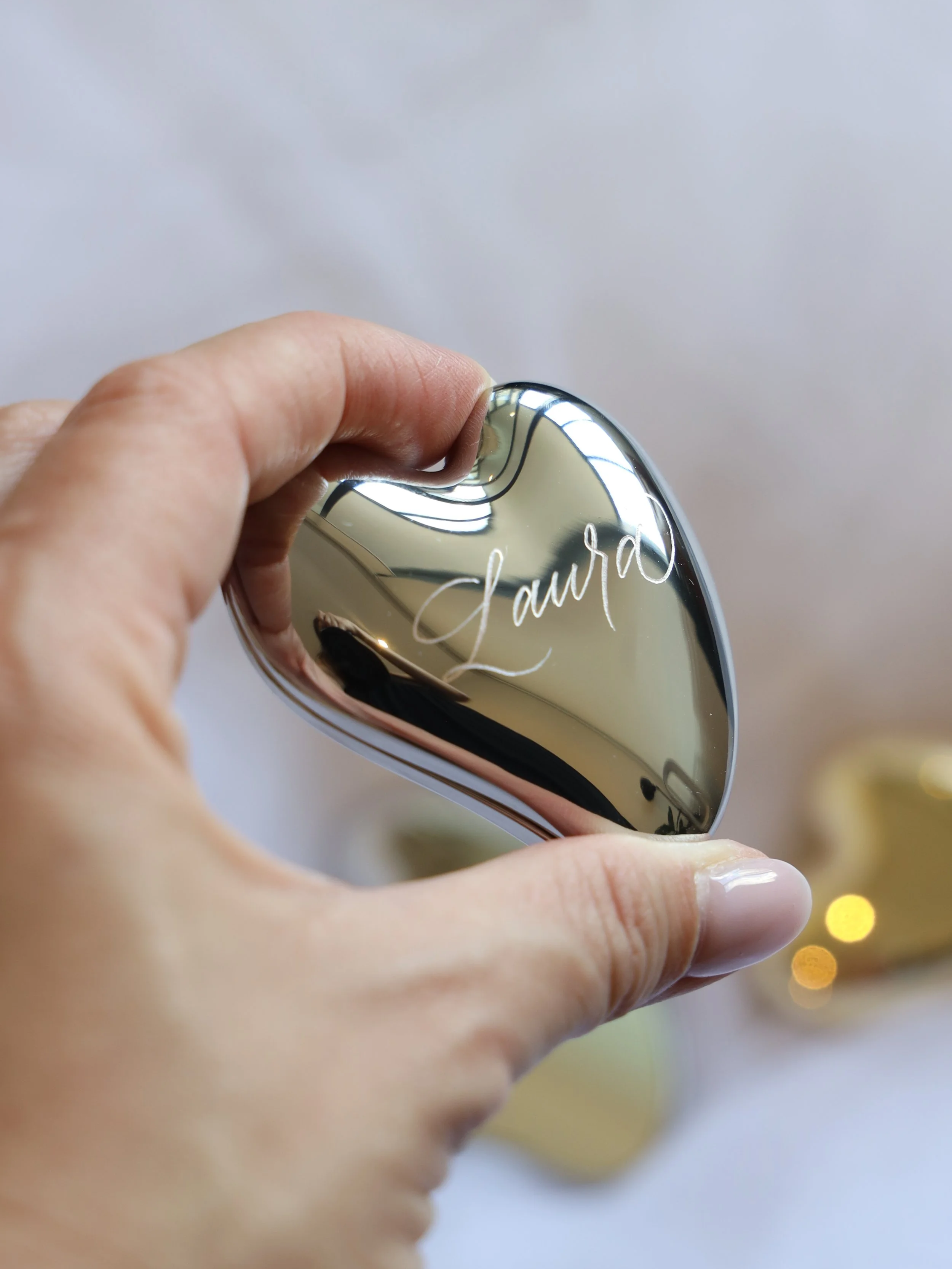 personalised-engraved-compact-mirror-silver-name-calligraphy-lilac-script.jpg.png
