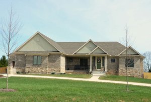 Who helps 55+ buyers find a home in Hamilton, NJ?