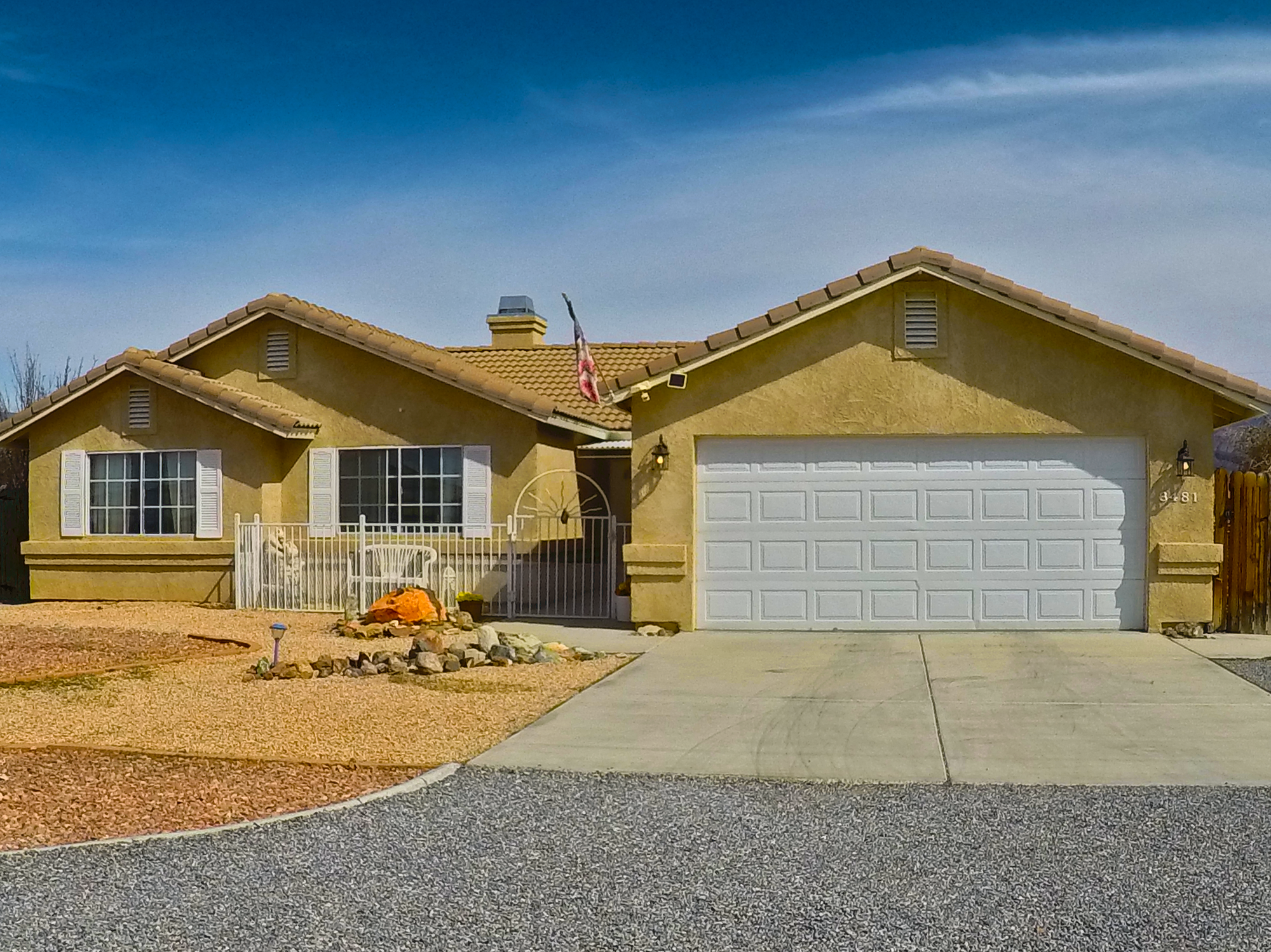 TAKE A VIRTUAL TOUR OF 3481 SOUTH OAKLEAF STREET