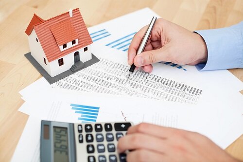 iStock_housing-home-analysis-data-calculate-compute-21552394_SMALL.jpg