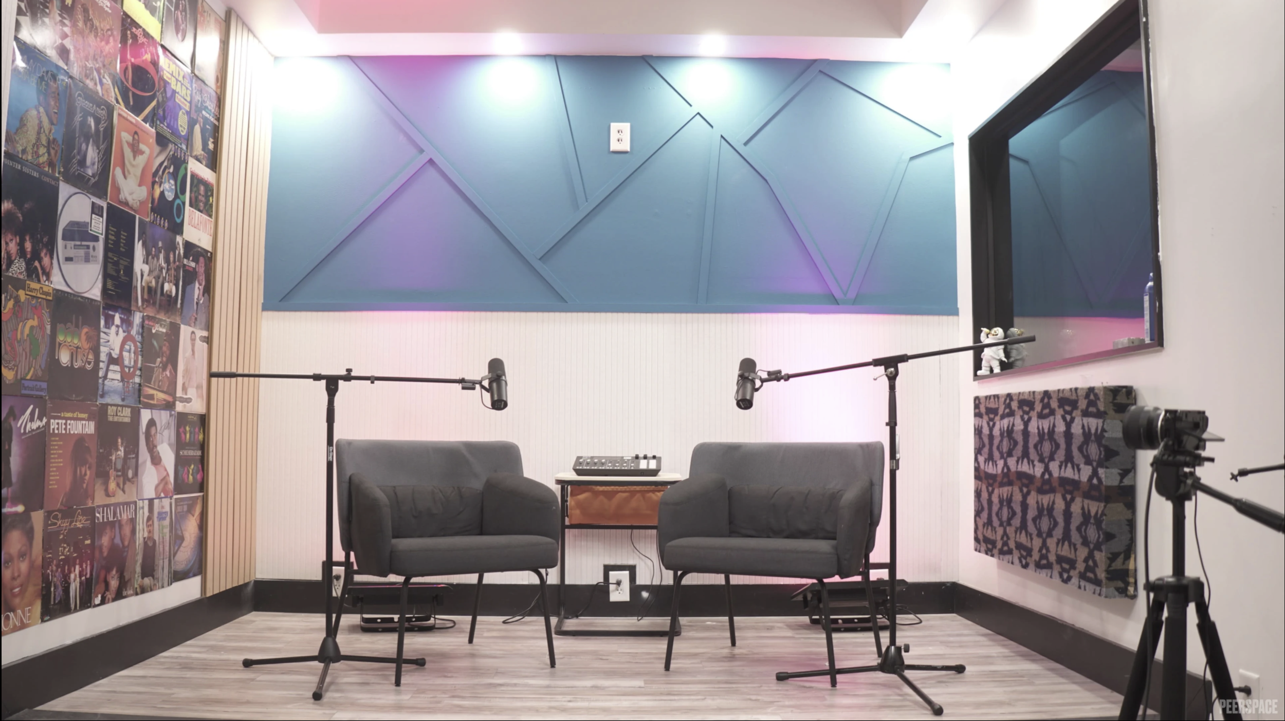 Podcast wide shot