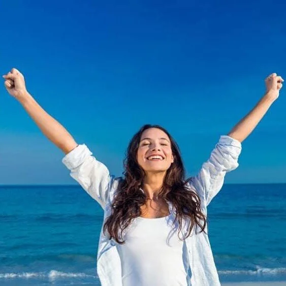 Did you know? 😮
One of the many benefits of having an emerald treatment is that it can help us to see things more clearly and focus more easily, while feeling refreshed and involved with everything that is happening in the present moment. It's a won