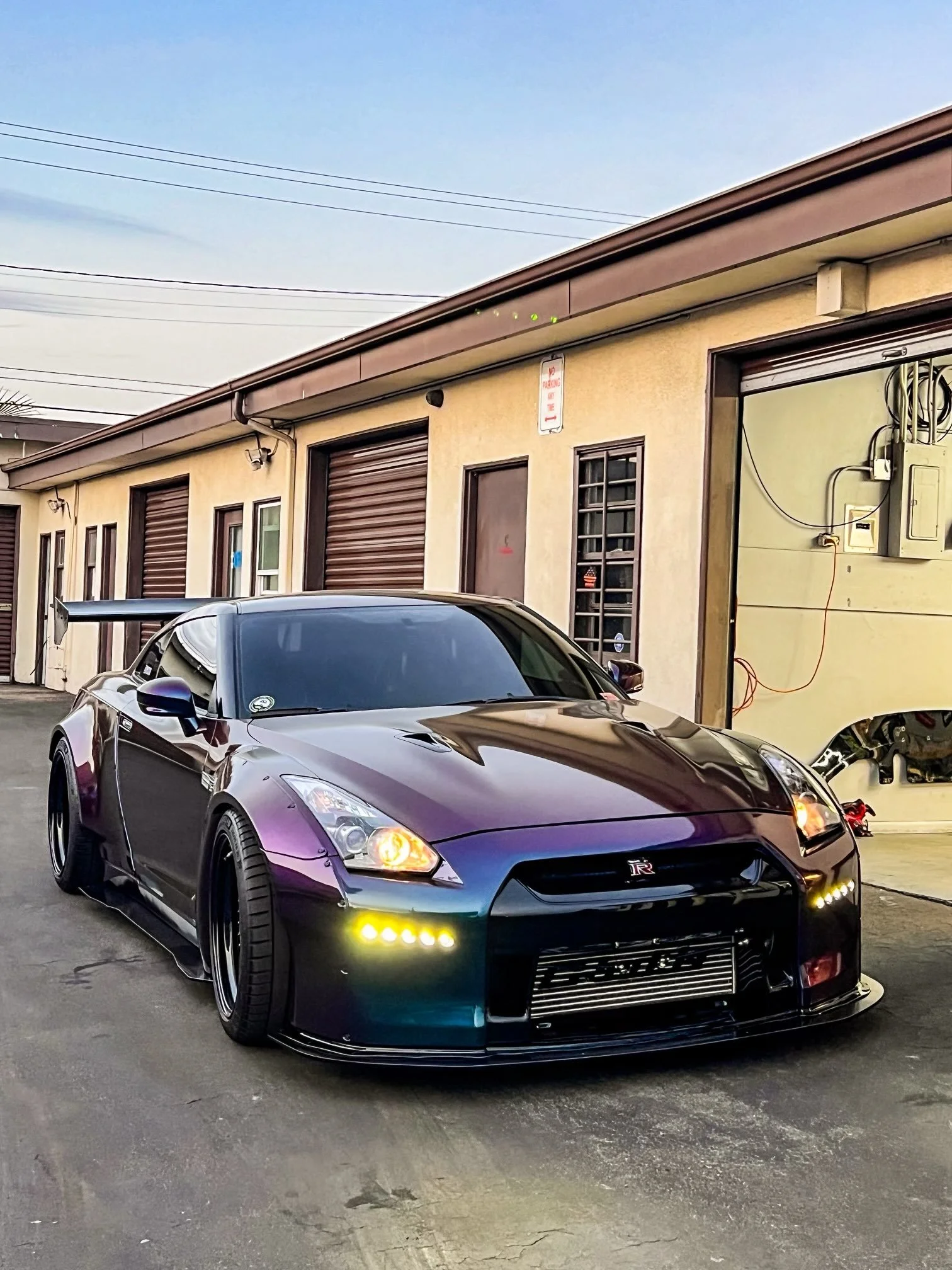 R35 Pandem GTR looking wild with custom wide side skirts to balance out the huge 335 rear tires. Ex-SEMA build in person and proof that there are no limits when the vision is right 📈
&mdash;&mdash;&mdash;&mdash;&mdash;&mdash;&mdash;&mdash;&mdash;&md