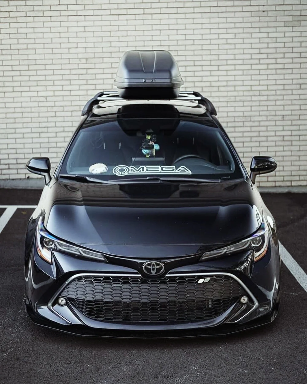 thumbnail: BIBIBO Voorruitafdekking Toyota Corolla Sports E210 - Opvouwbaar Zonnescherm, UV-bescherming