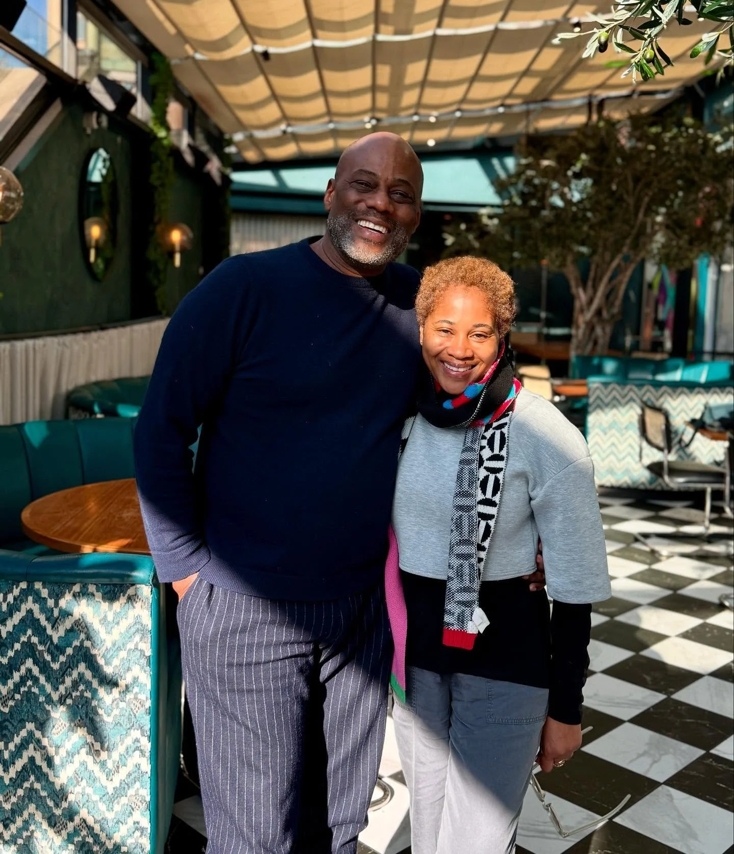 Had the best day this weekend with my work hubby, friend and confidant @thestylemarc 🖤 We visited galleries including @nickcaveart Amalgams and Graphts and then #tavaresstrachan Starless Midnight exhibition + many more galleries along the way! Lunch